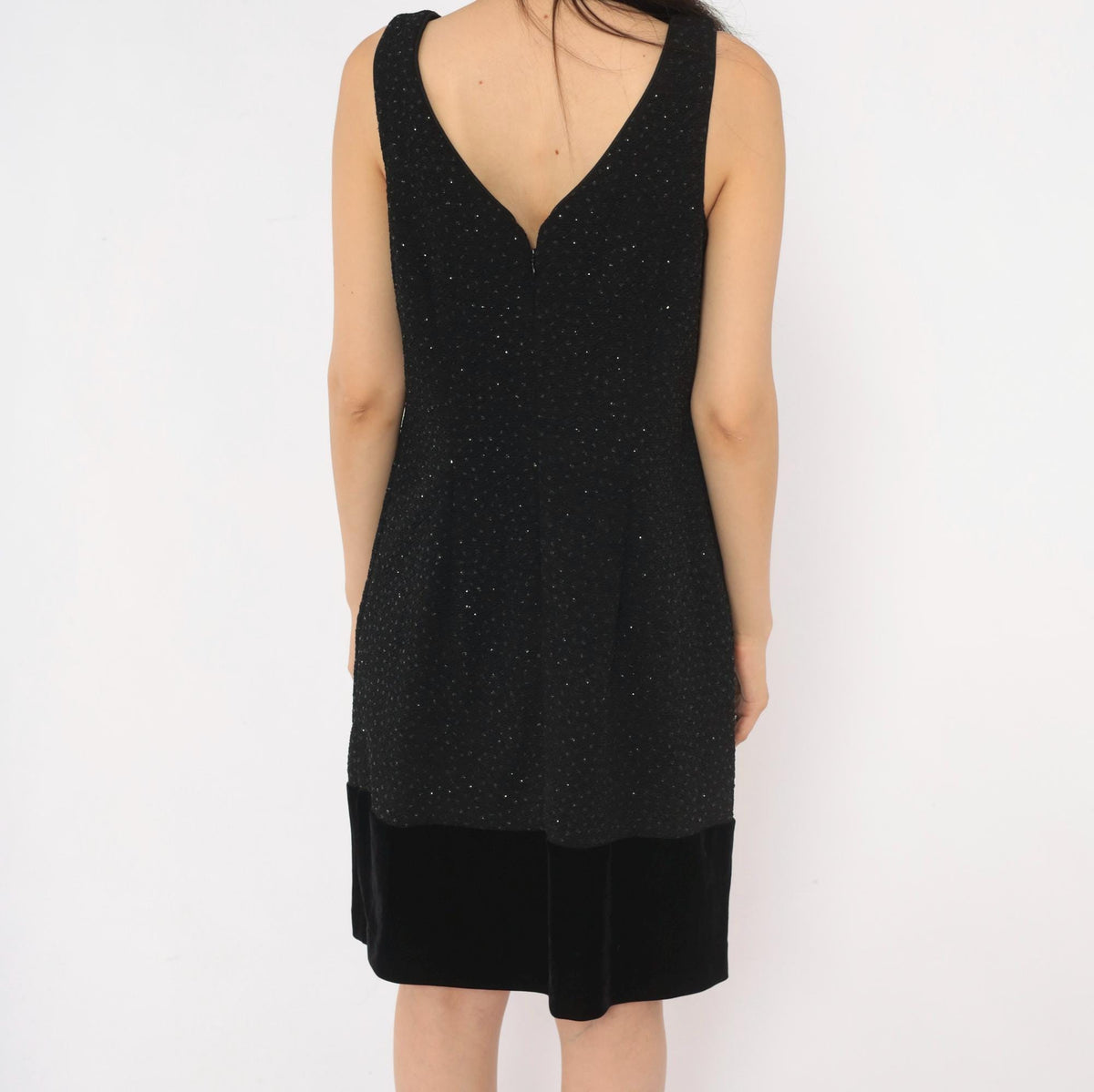 90s Jessica Howard Black Glitter Dress Velvet Trim V Back Knee Length Medium M
