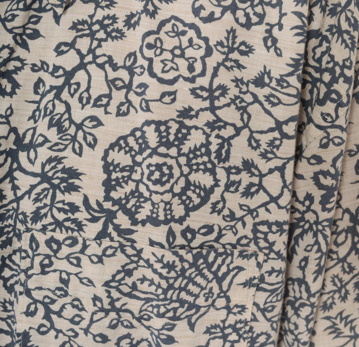 90s Banana Republic Floral Print Cotton Shirt Cream Navy Button Front Extra Large