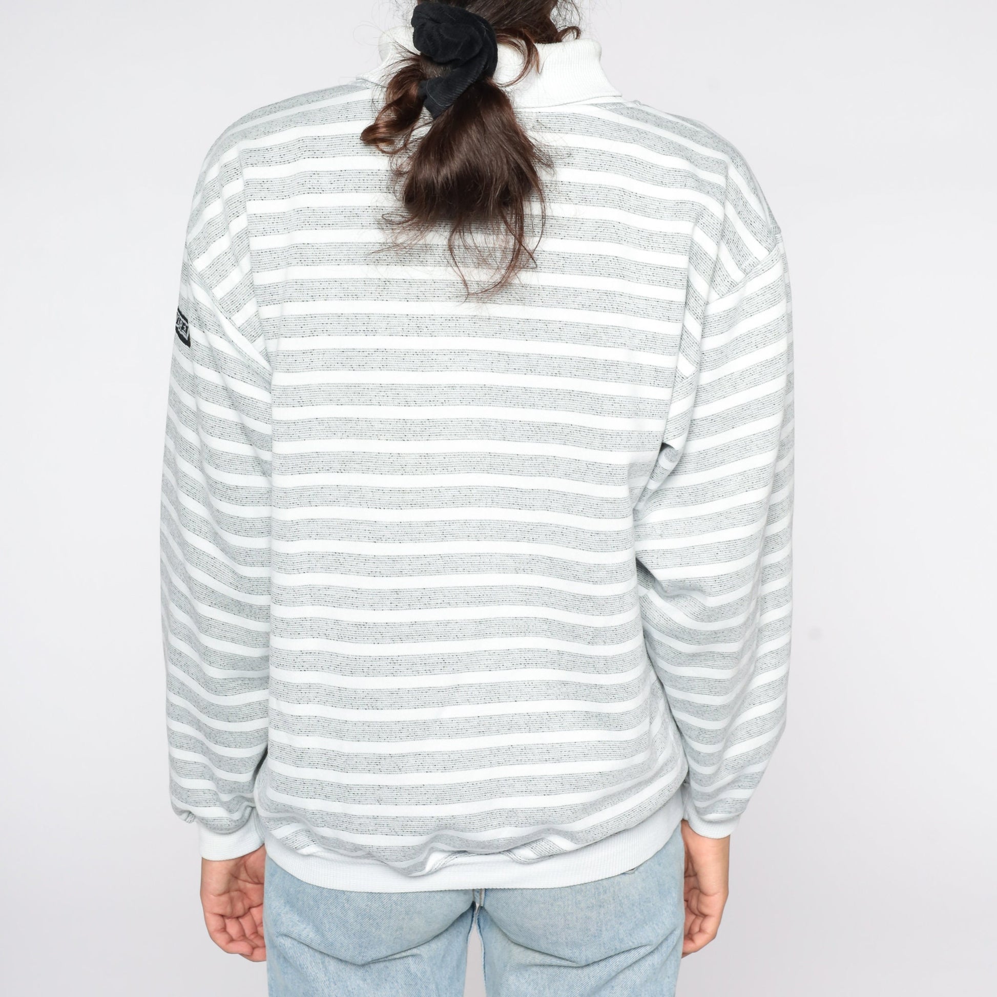80s Striped Mock Neck Sweatshirt White Grey Pullover Medium