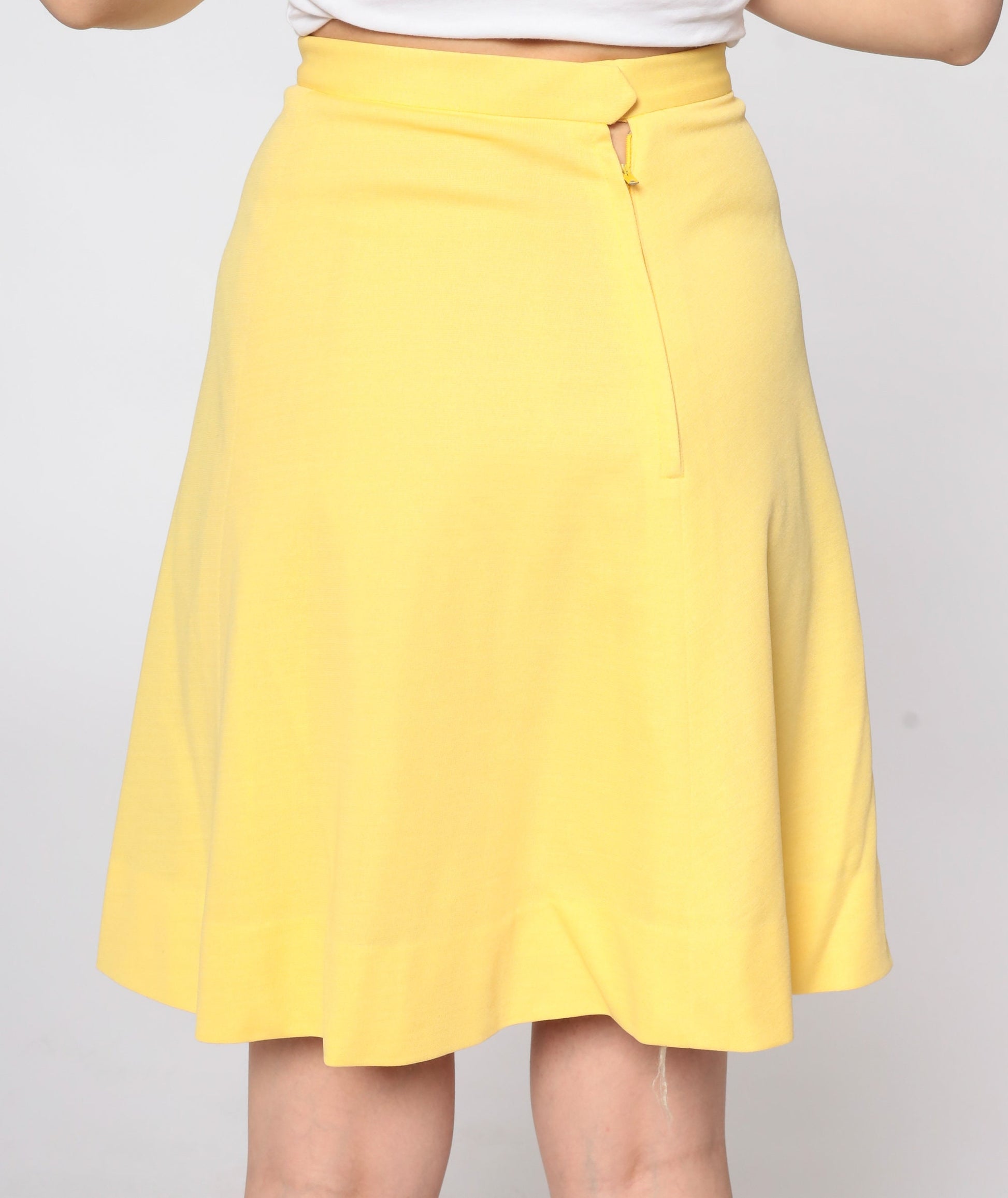 70s Yellow A-Line Mini Skirt High Waisted Rear Zip Extra Small