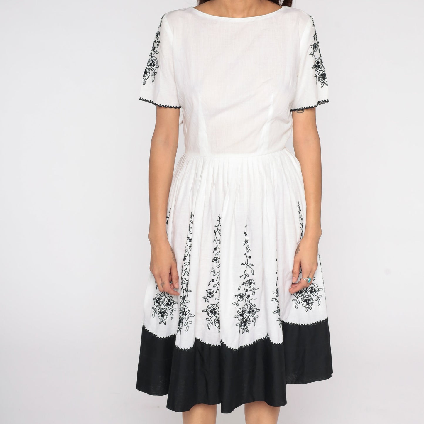 60s L'Aiglon Black White Floral Embroidered Midi Dress Cotton Small