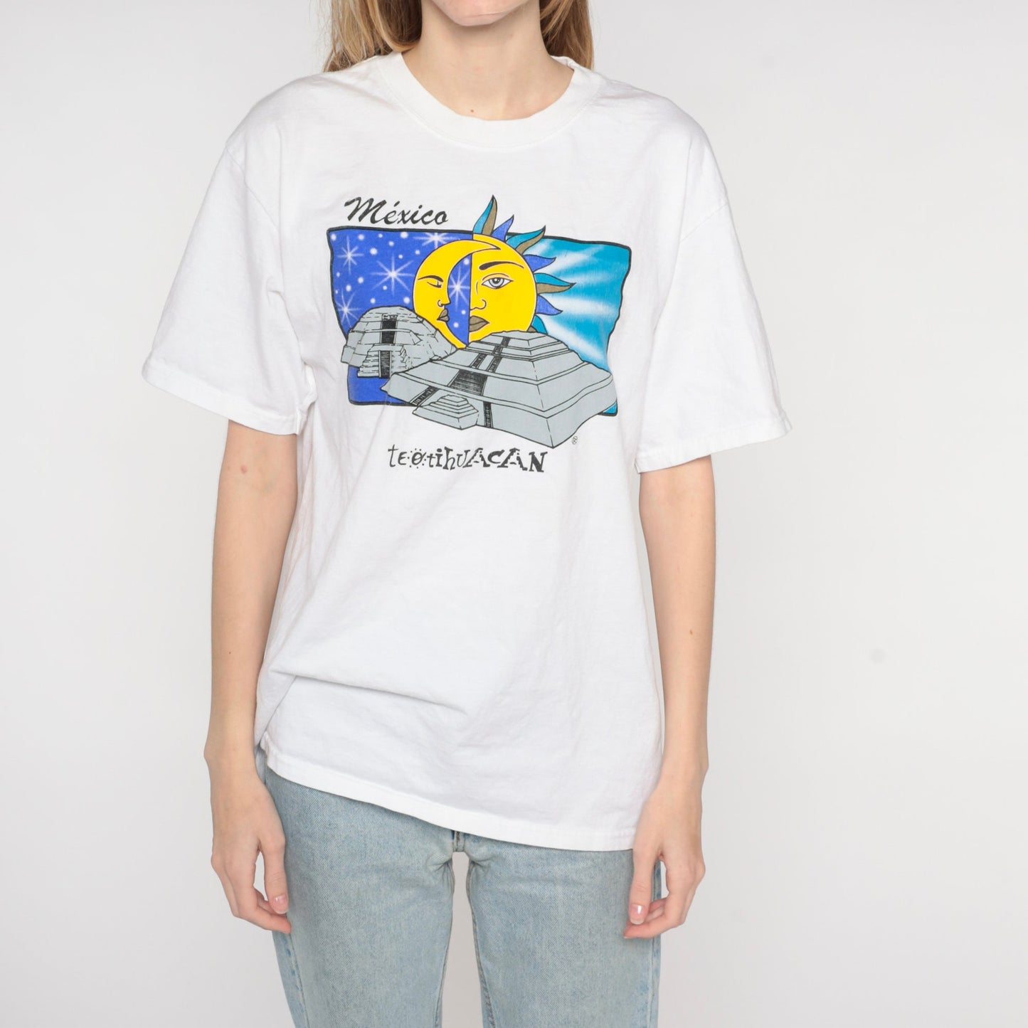 90s Teotihuacán Mexico Graphic T-Shirt Celestial Sun Moon Cosmic Tee Medium
