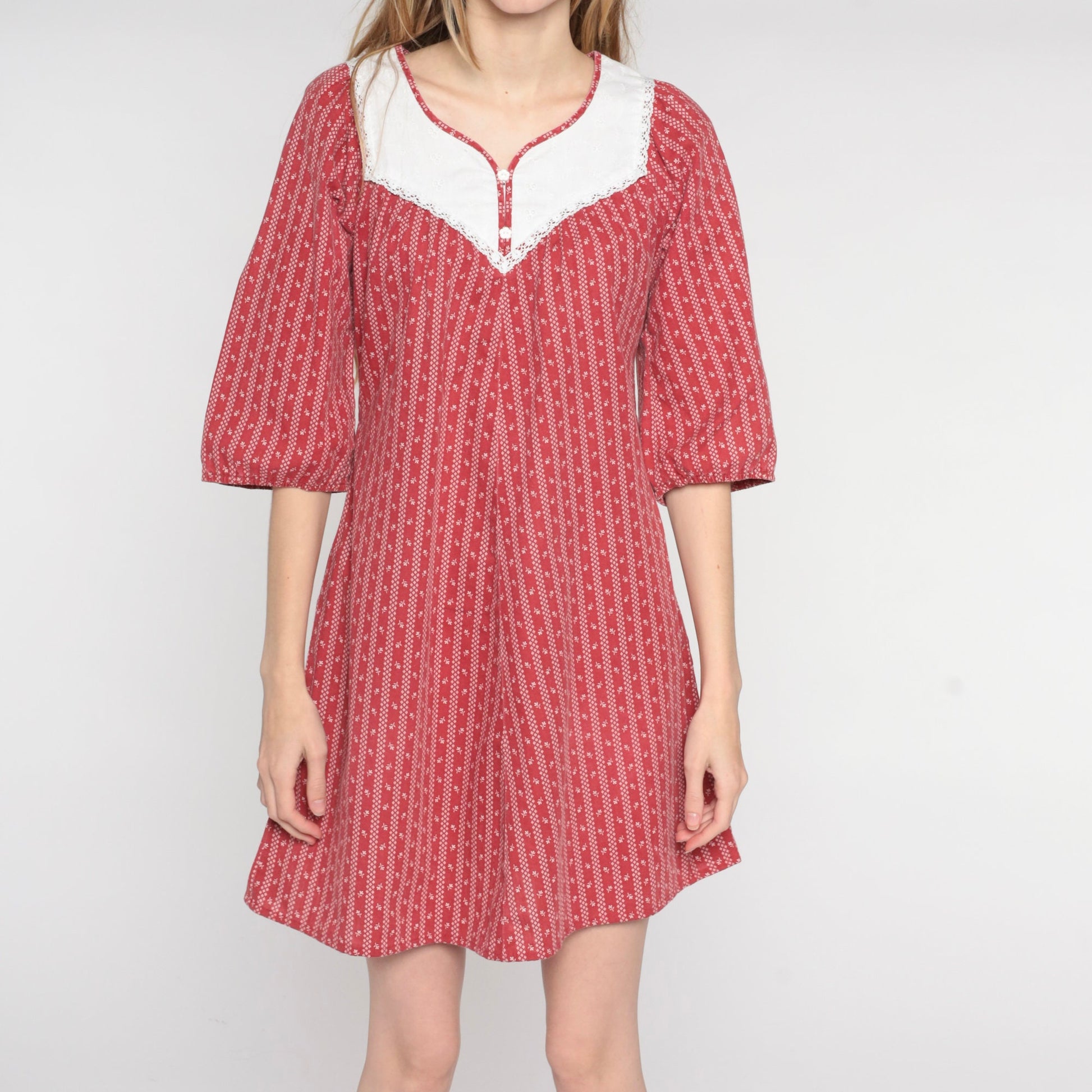 70s Red Floral Striped Mini Dress Lace Bib Peasant Short Sleeve Small
