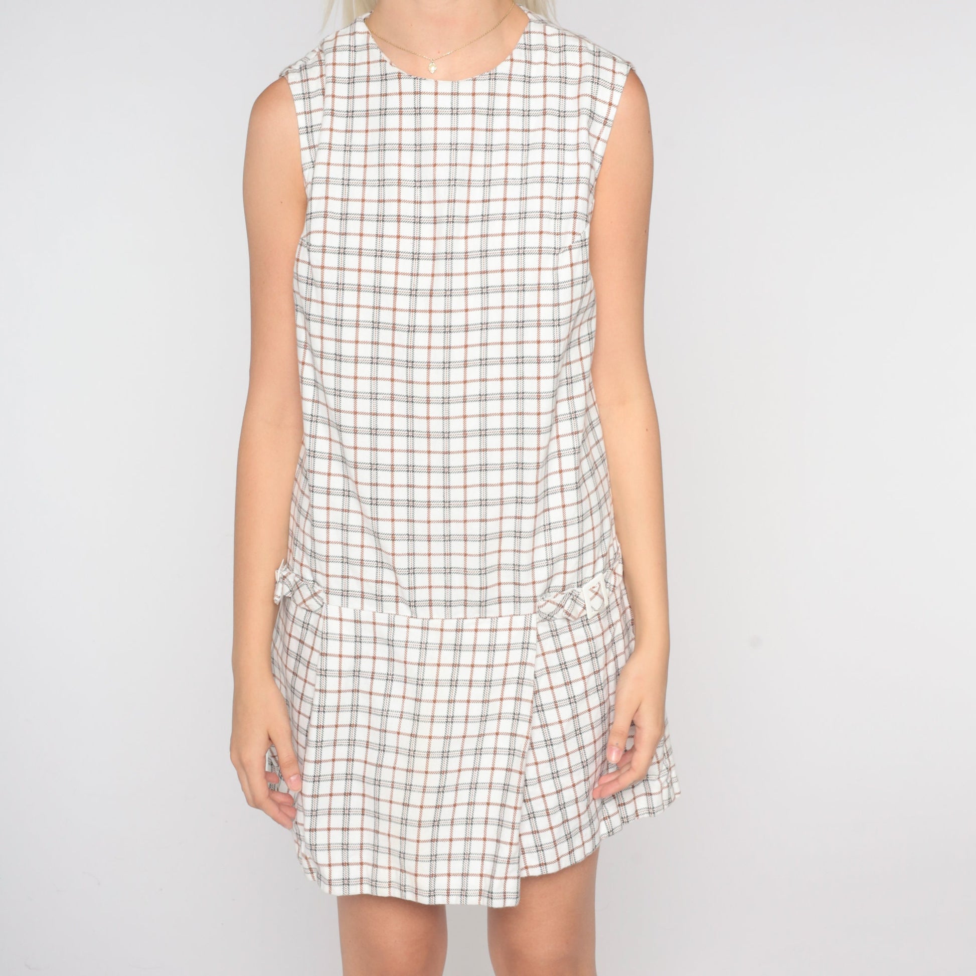 60s White Plaid Drop Waist Scooter Dress Sleeveless Minidress Medium