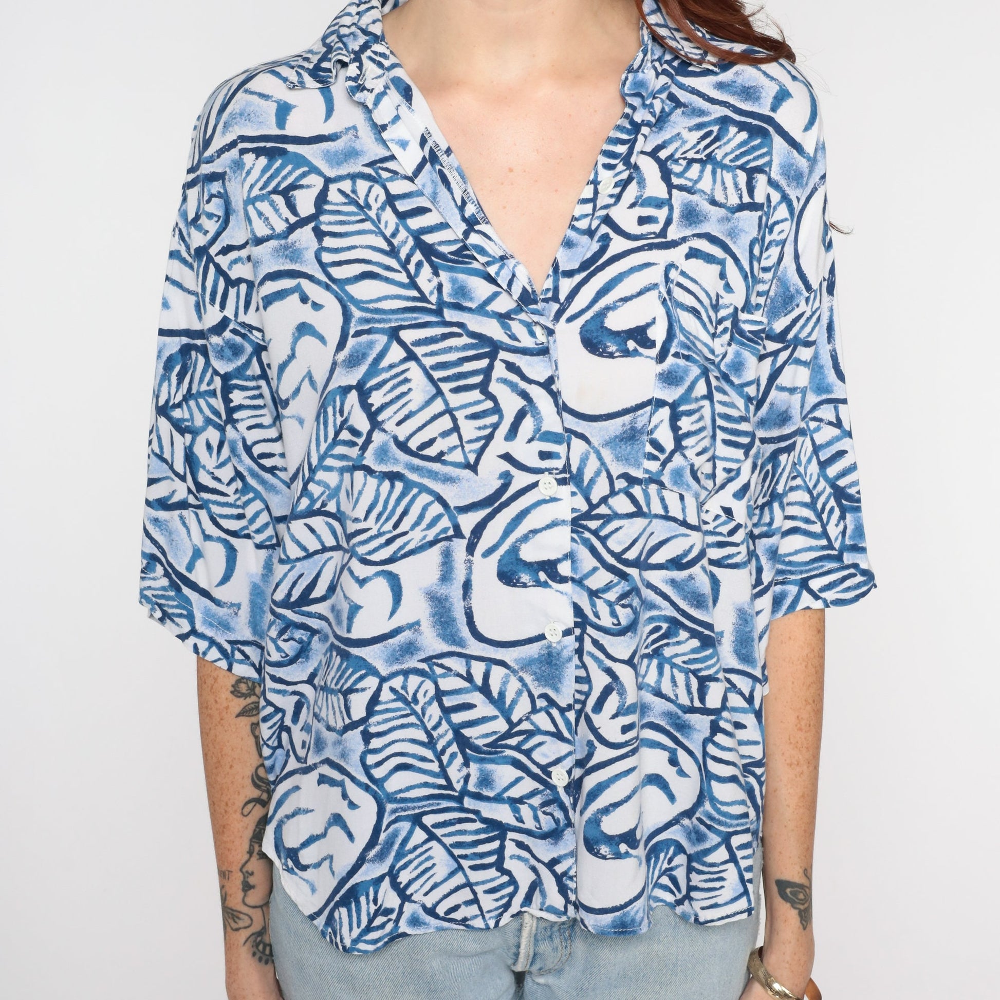 90s Blue White Leaf Print Button Up Shirt Rayon Large L