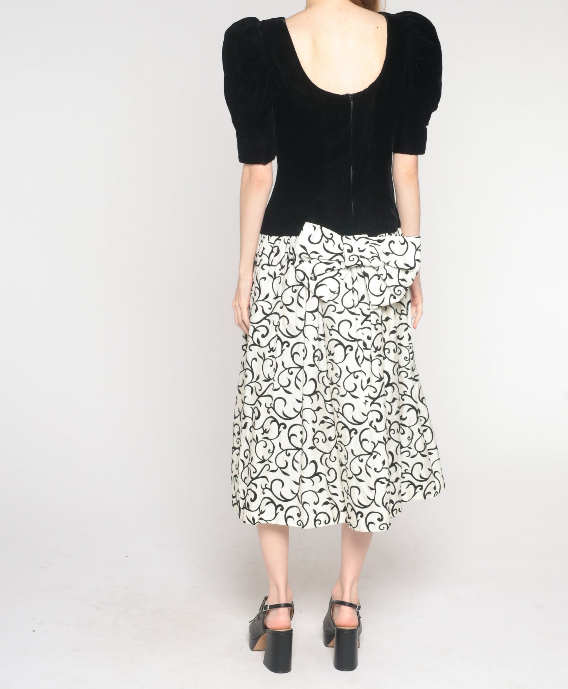 80s Black Velvet Vine Print Midi Dress Puff Sleeve Bow Scoop Back Small