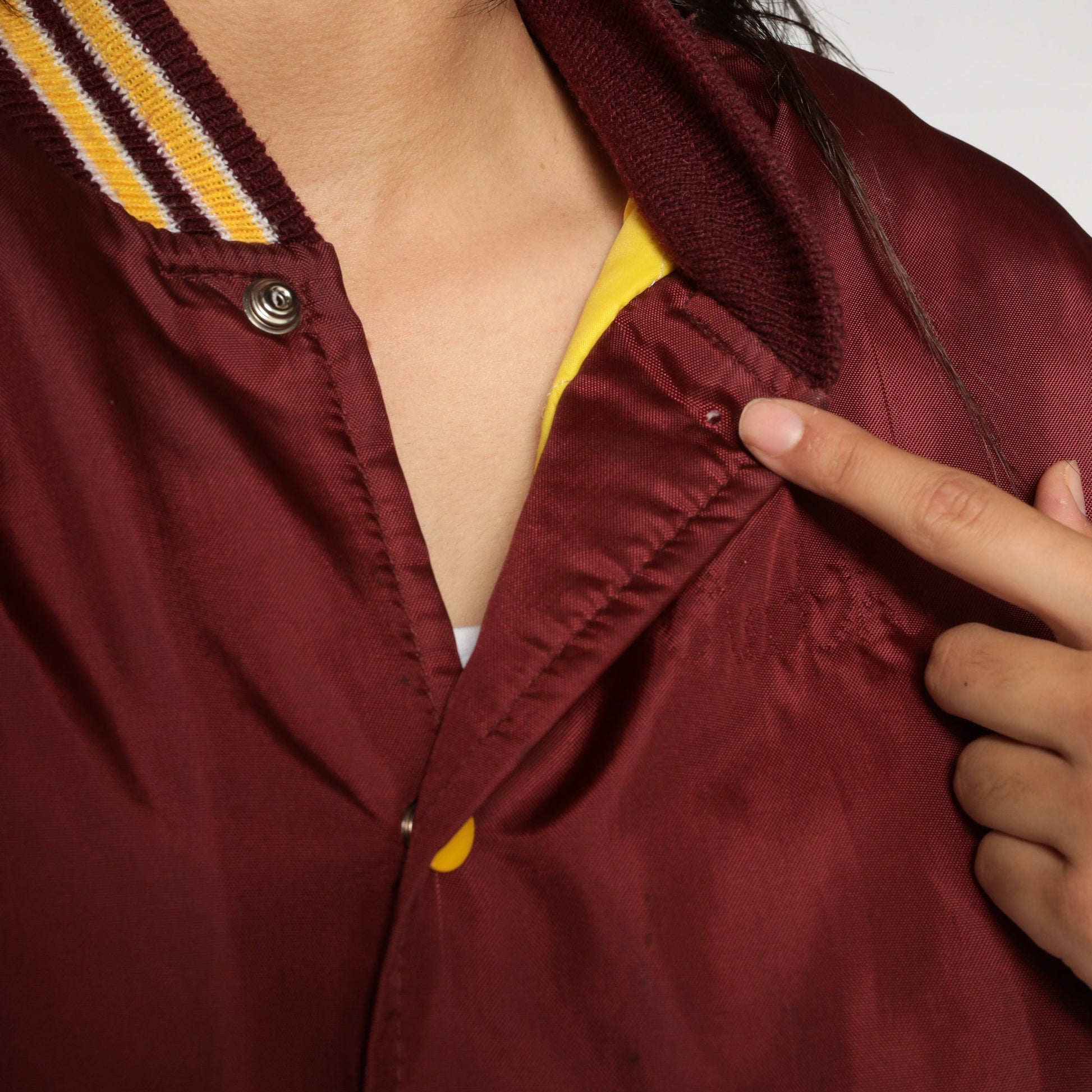 80s Schmidt's Dist Co Winoma Bomber Jacket Burgundy Snap Baseball Coat Medium