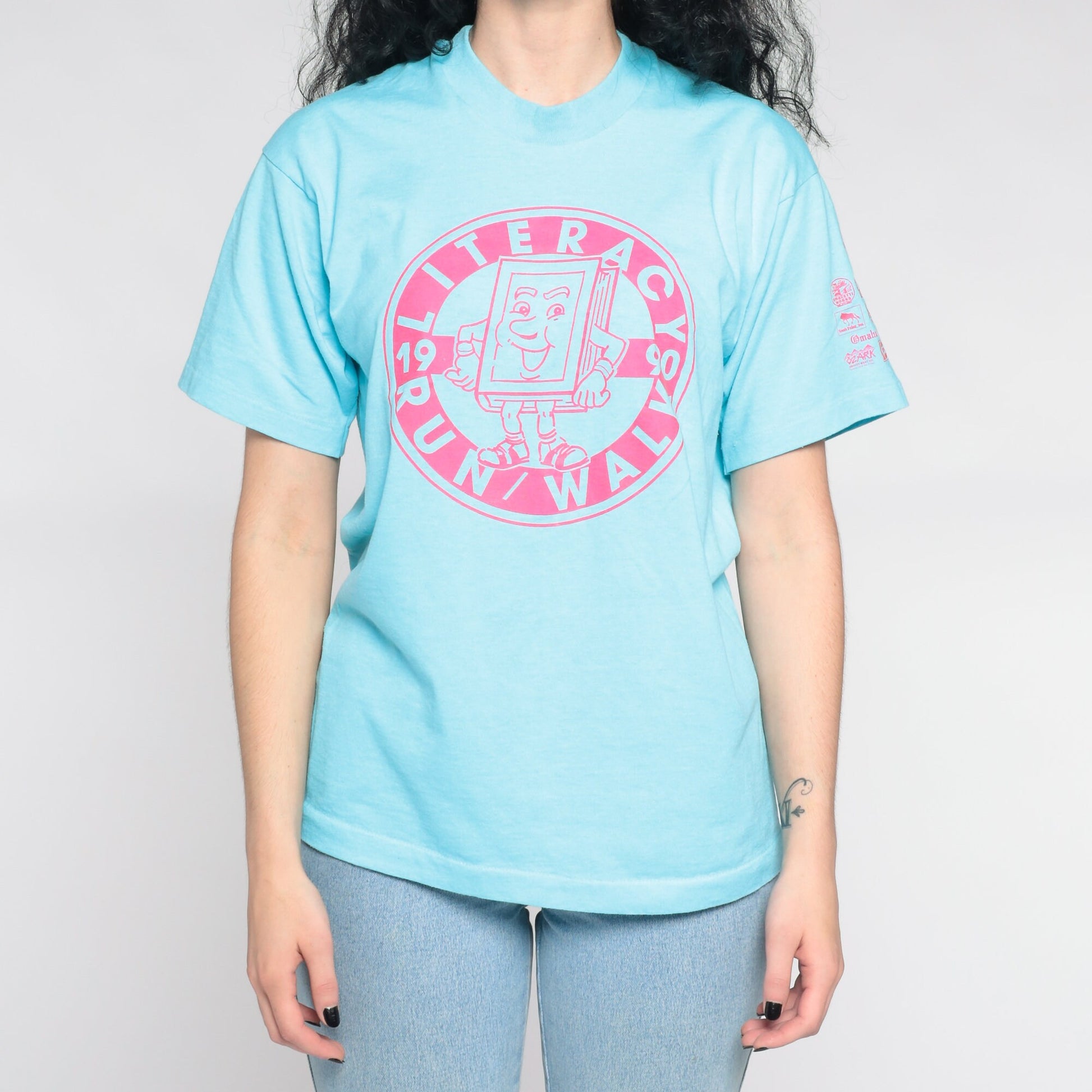 1990 Literacy Run Omaha Nebraska Graphic Tee Pink Blue Single Stitch Medium