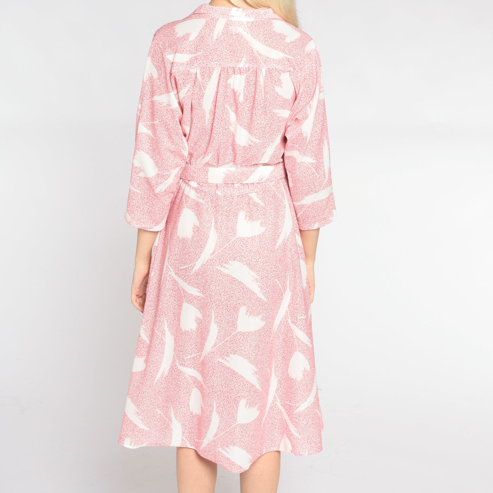 80s Red White Abstract Floral Midi Shirtwaist Dress Collared 3/4 Sleeve Medium Large