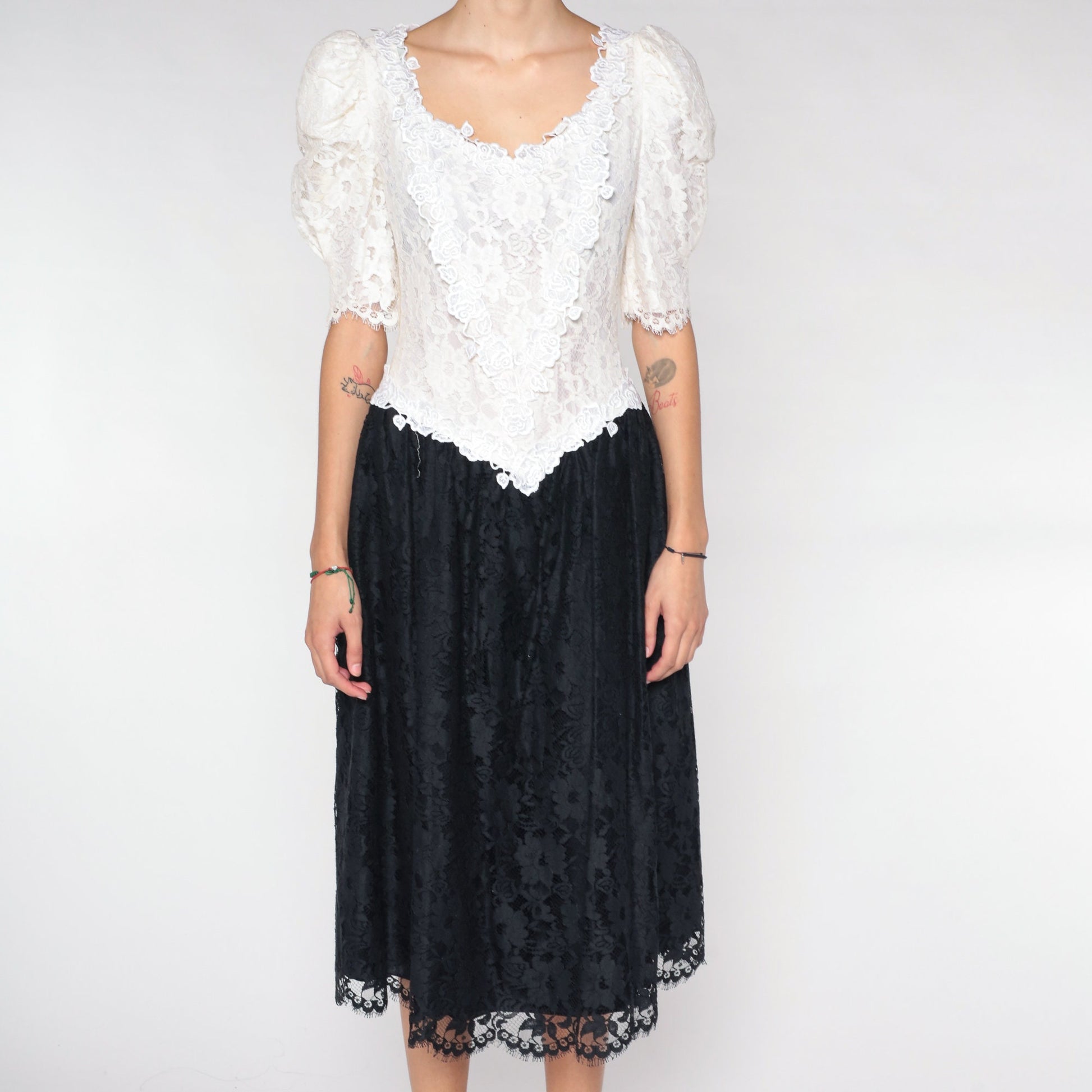 80s Black White Lace Midi Dress Puff Sleeve Basque Waist Small