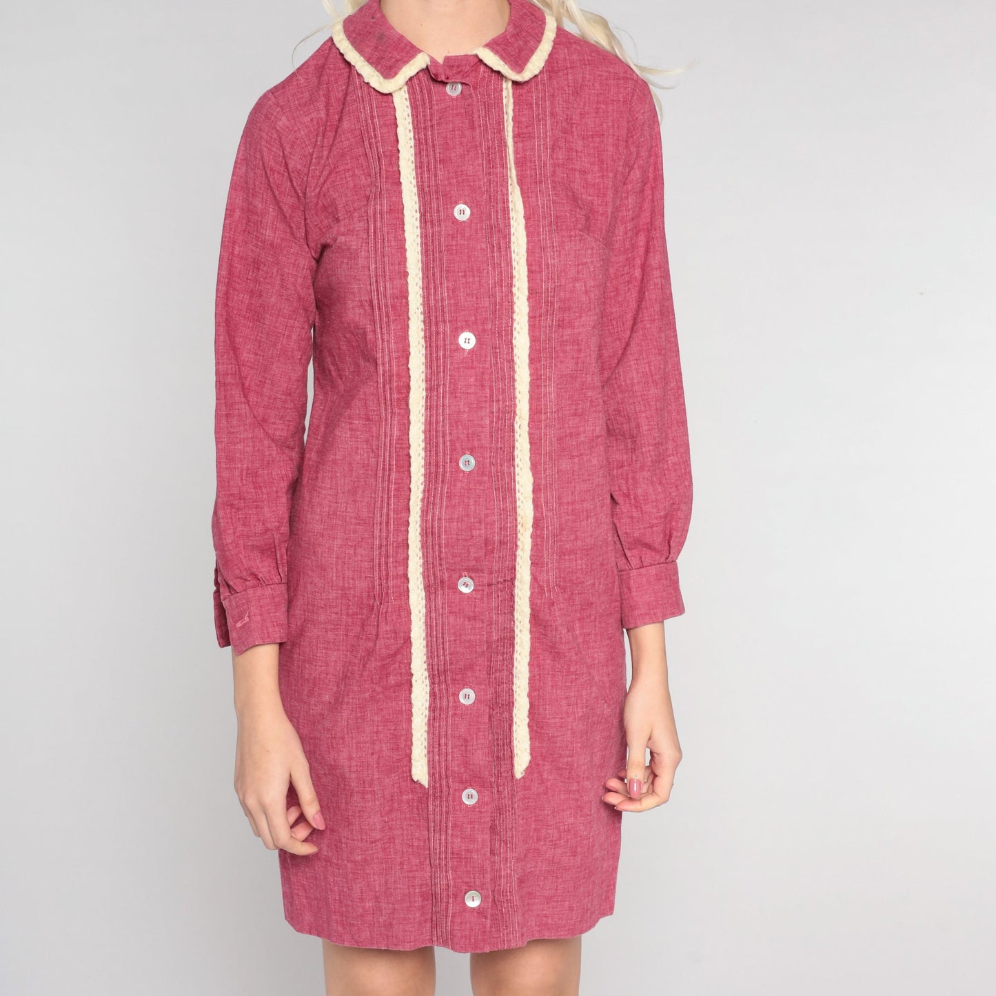 1960s Mod Burgundy Mini Shift Dress Lace Trim Button Front Small