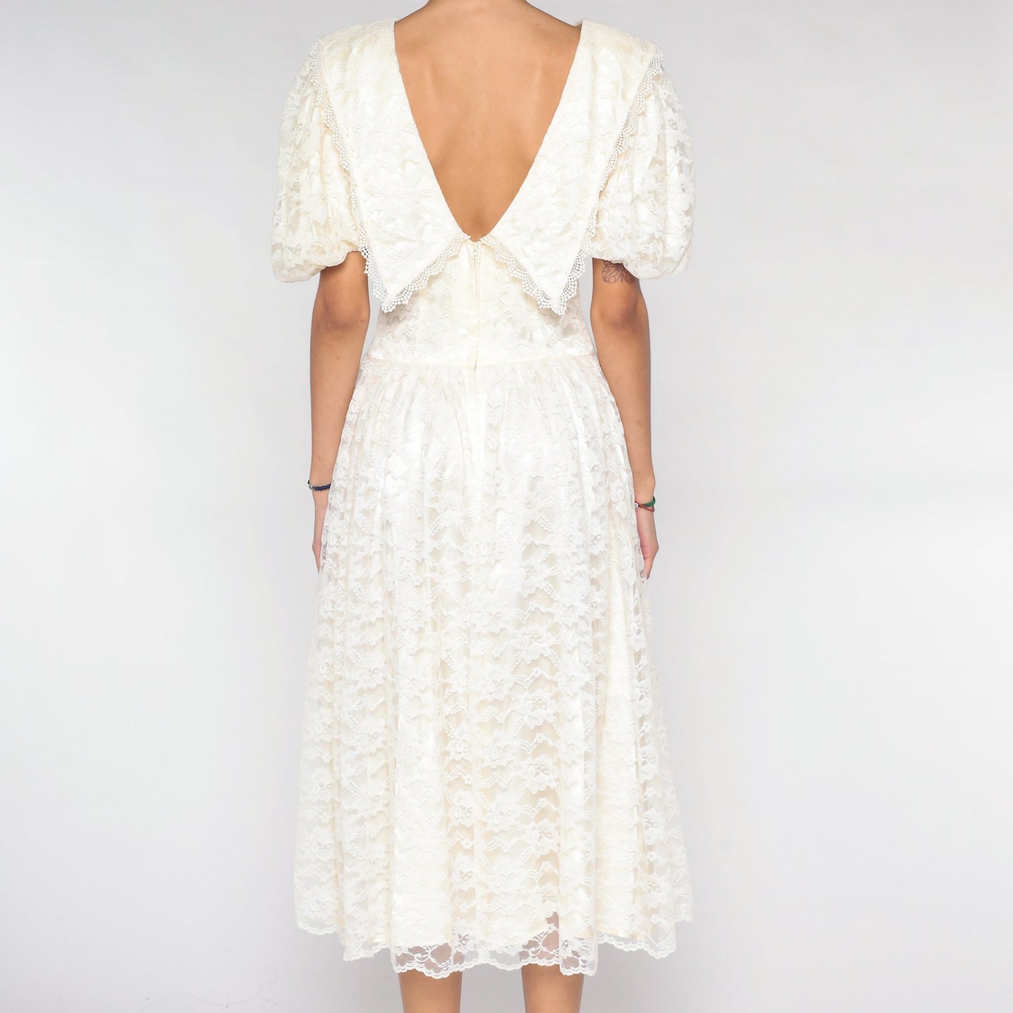 80s Off-White Lace Midi Dress Puff Sleeve Low Back Floral Embroidered Medium