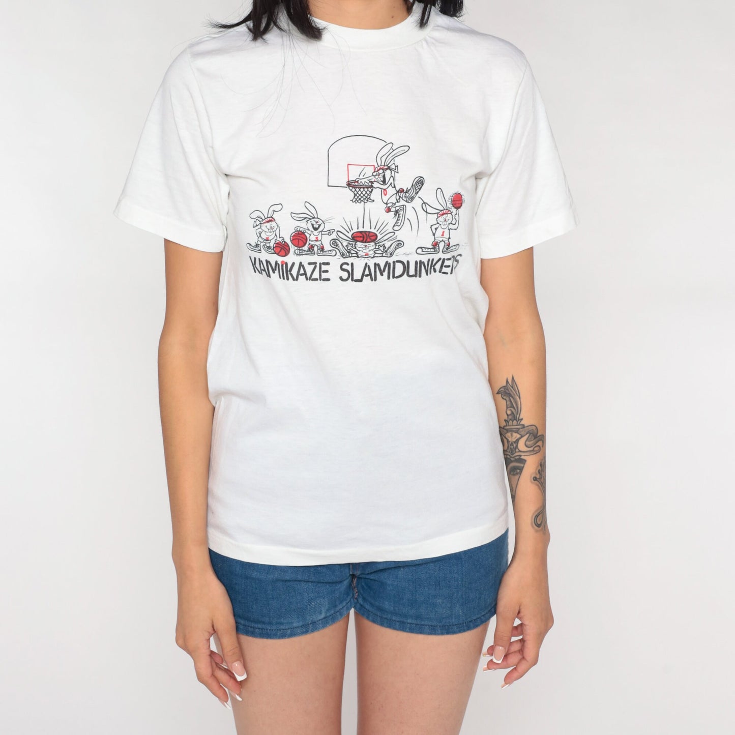 90s Kamikaze Slamdunkers Cartoon Rabbit Basketball Graphic Tee White Small
