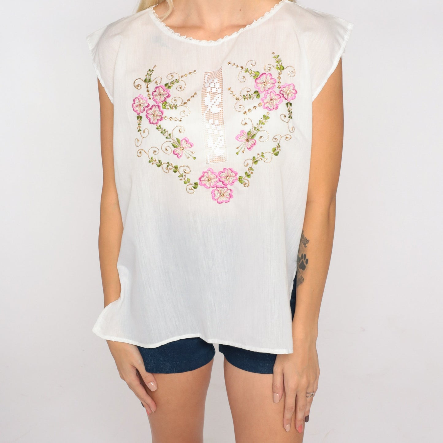 90s Bali Embroidered Tank Top White Metallic Floral Cutwork Cap Sleeve Medium