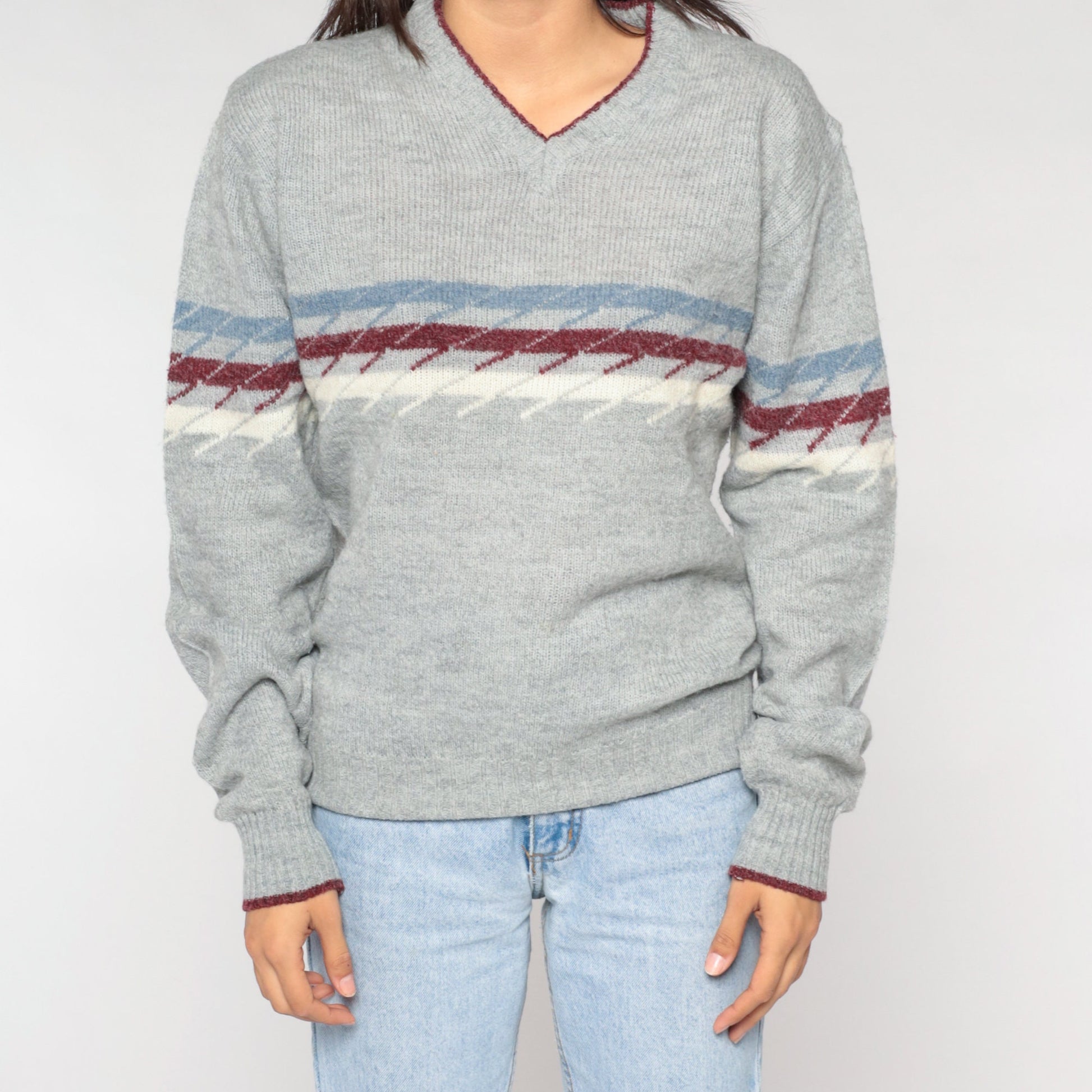 70s Saturdays In California V-Neck Striped Knit Sweater Grey Burgundy Medium