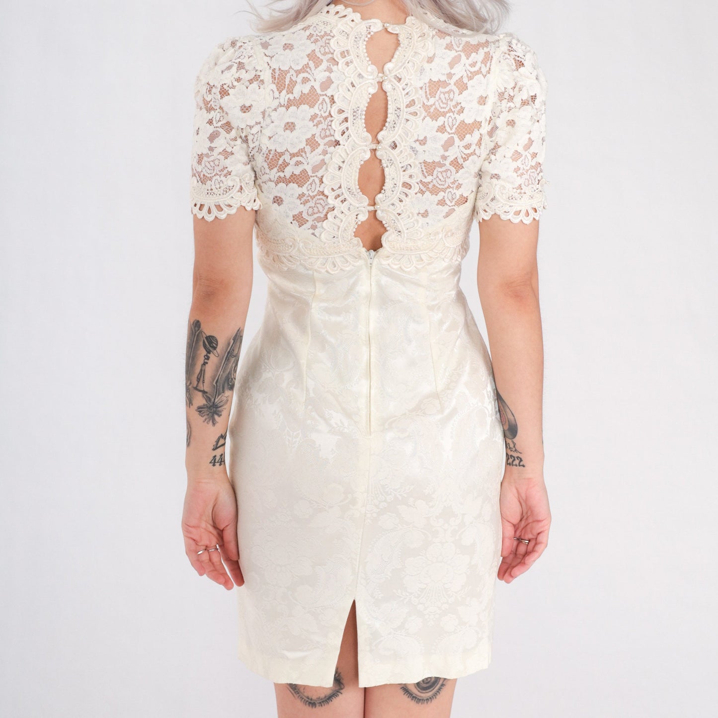 90s Scott McClintock Off-White Brocade Lace Mini Dress Short Sleeve Extra Small