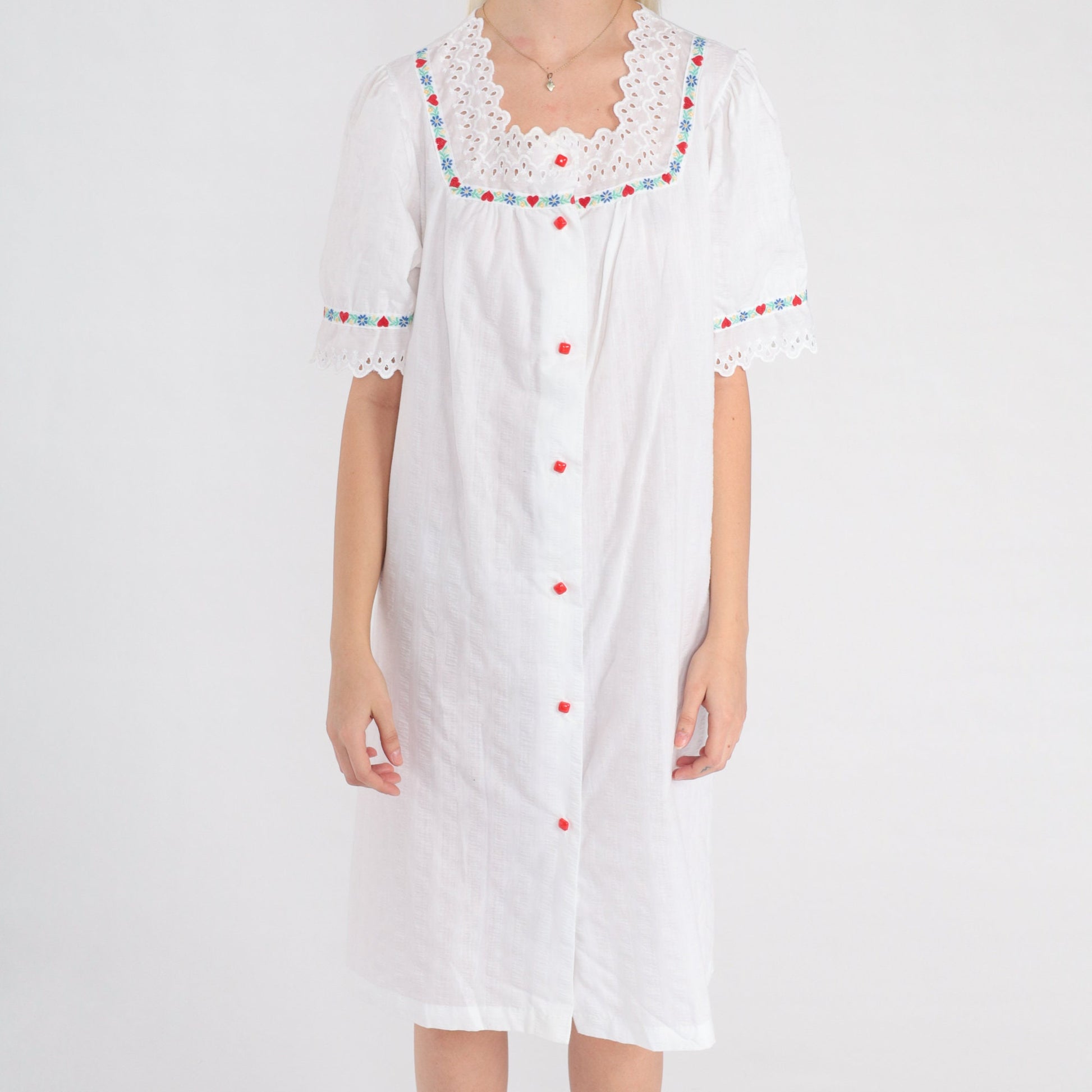 70s White Eyelet Lace Midi Lounge Dress Puff Sleeve Button Front Medium