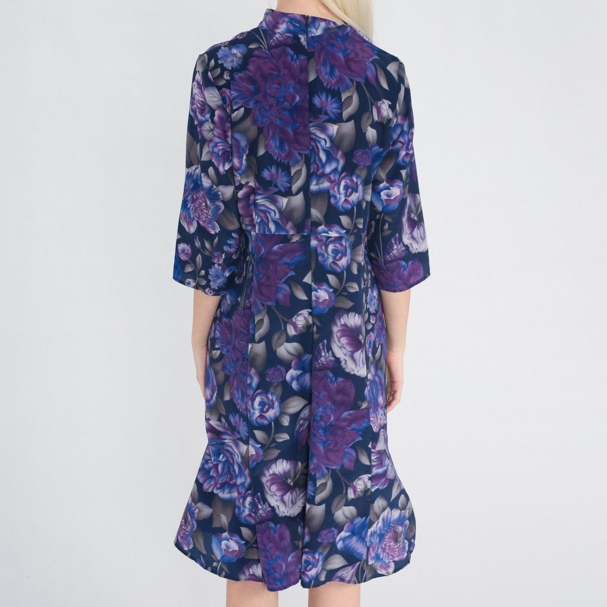 70s Purple Rose Floral Midi Dress Empire Waist V-Neck Button Front Small