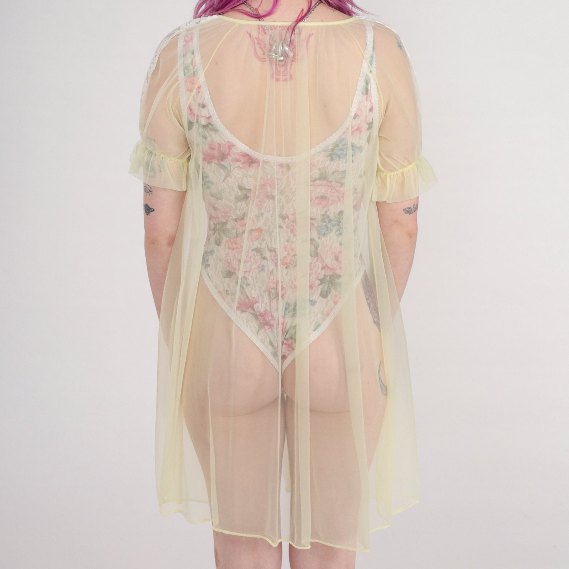 70s Yellow Sheer Nylon Lace Lingerie Robe Kimono Small