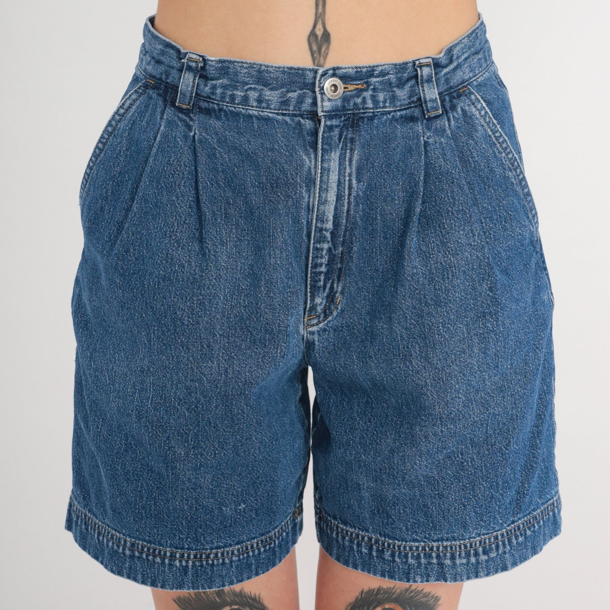 90s Liz Claiborne Pleated Jean Shorts High Waisted Blue Denim Petite Medium