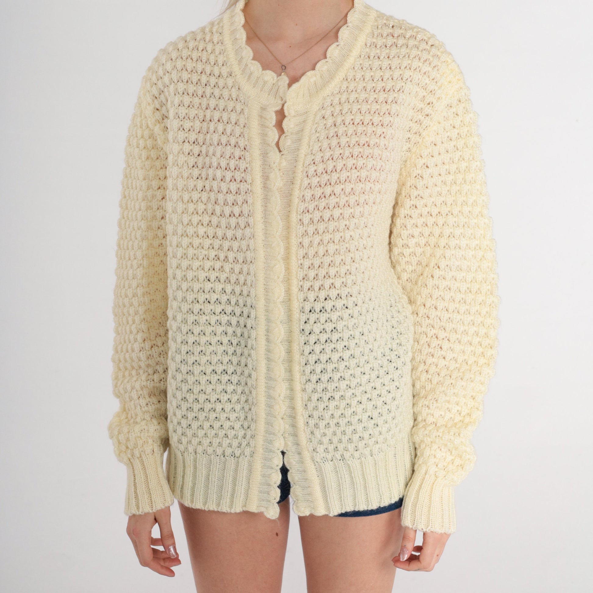 70s Cream Pointelle Cardigan Chunky Knit Scalloped Open Front Large
