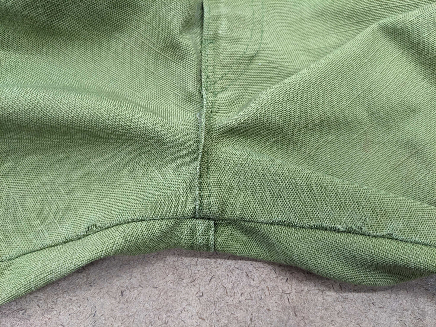 70s Green Tapered Trousers Mid Rise Creased Slacks Small
