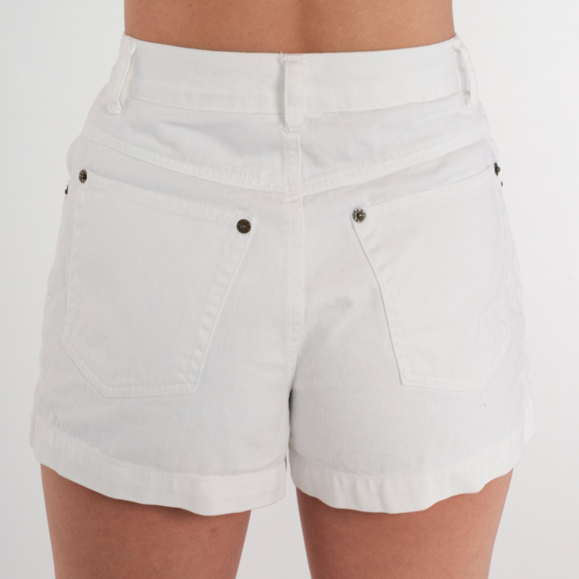 90s Tigger Winnie The Pooh White Denim Shorts High Waisted Embroidered XS