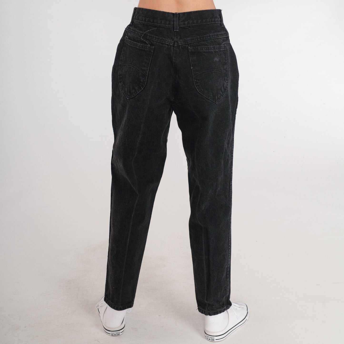 90s Black High-Waisted Tapered Denim Jeans Small S