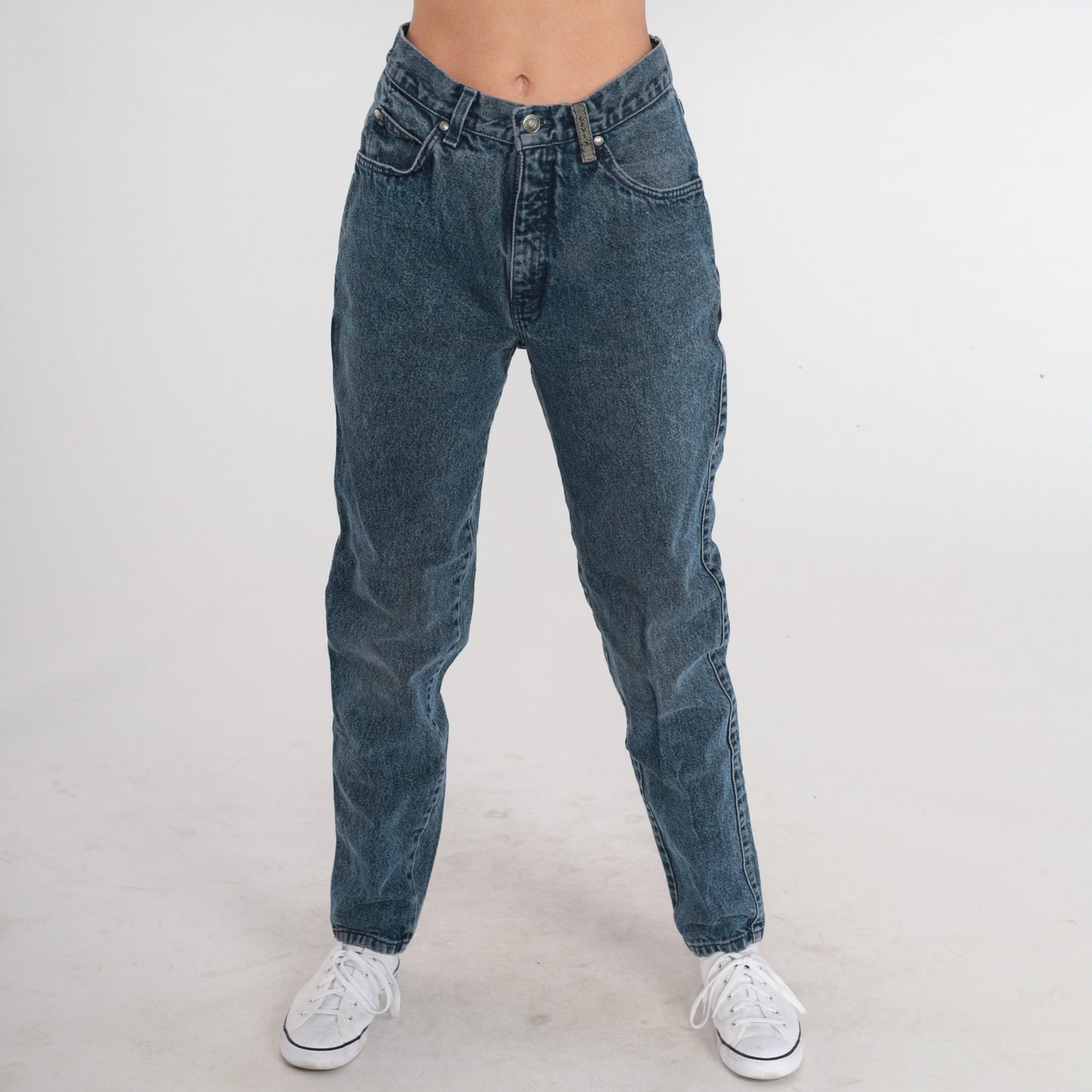 90s Levi's Dark Grey High-Waisted Tapered Jeans Small S