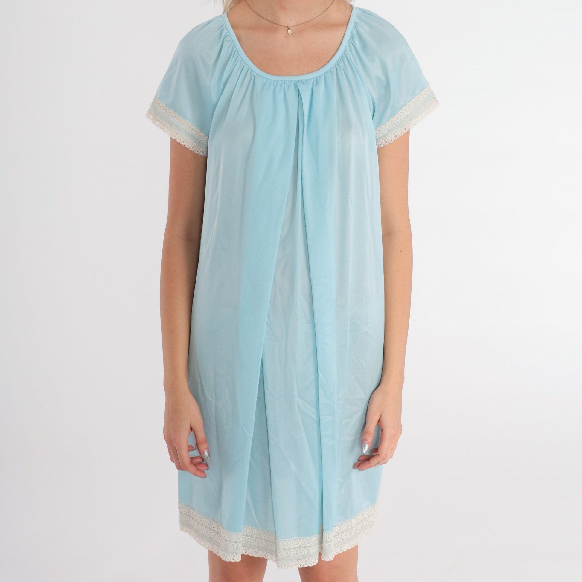 90s Baby Blue Nursing Nightgown Mini Lace Trim Short Sleeve Medium M