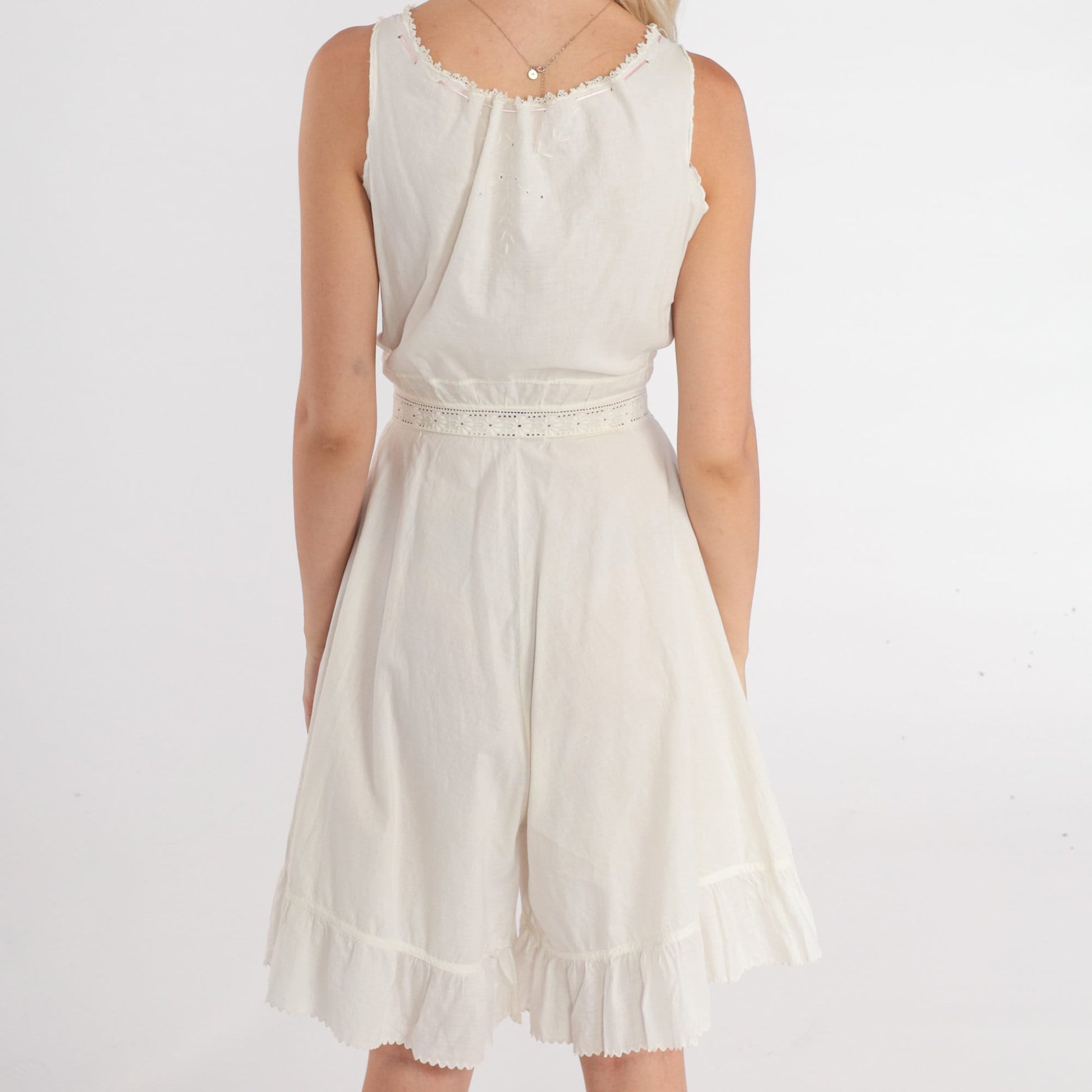 1930s White Cotton Step-In Chemise Floral Embroidered Lingerie XXS
