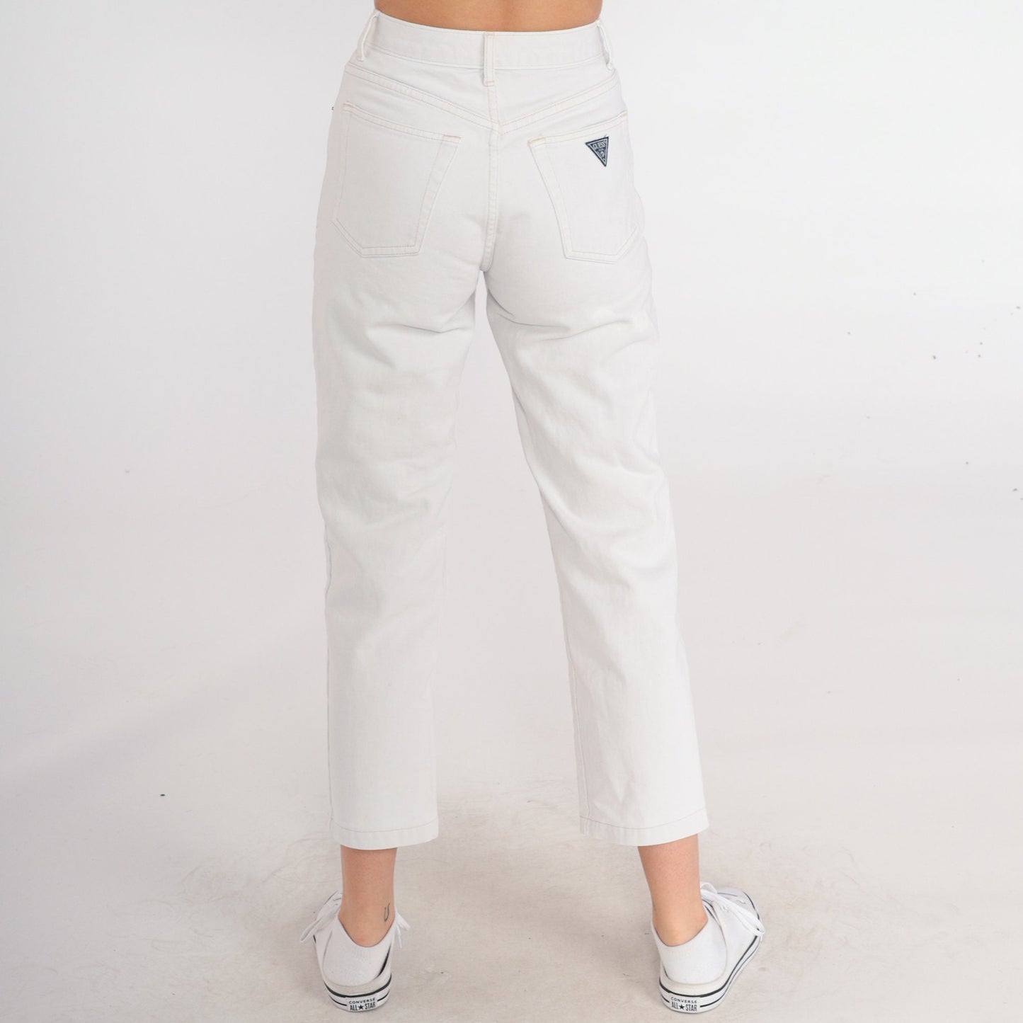 90s Guess White Denim Mom Jeans Mid Rise Slim Tapered 2XS