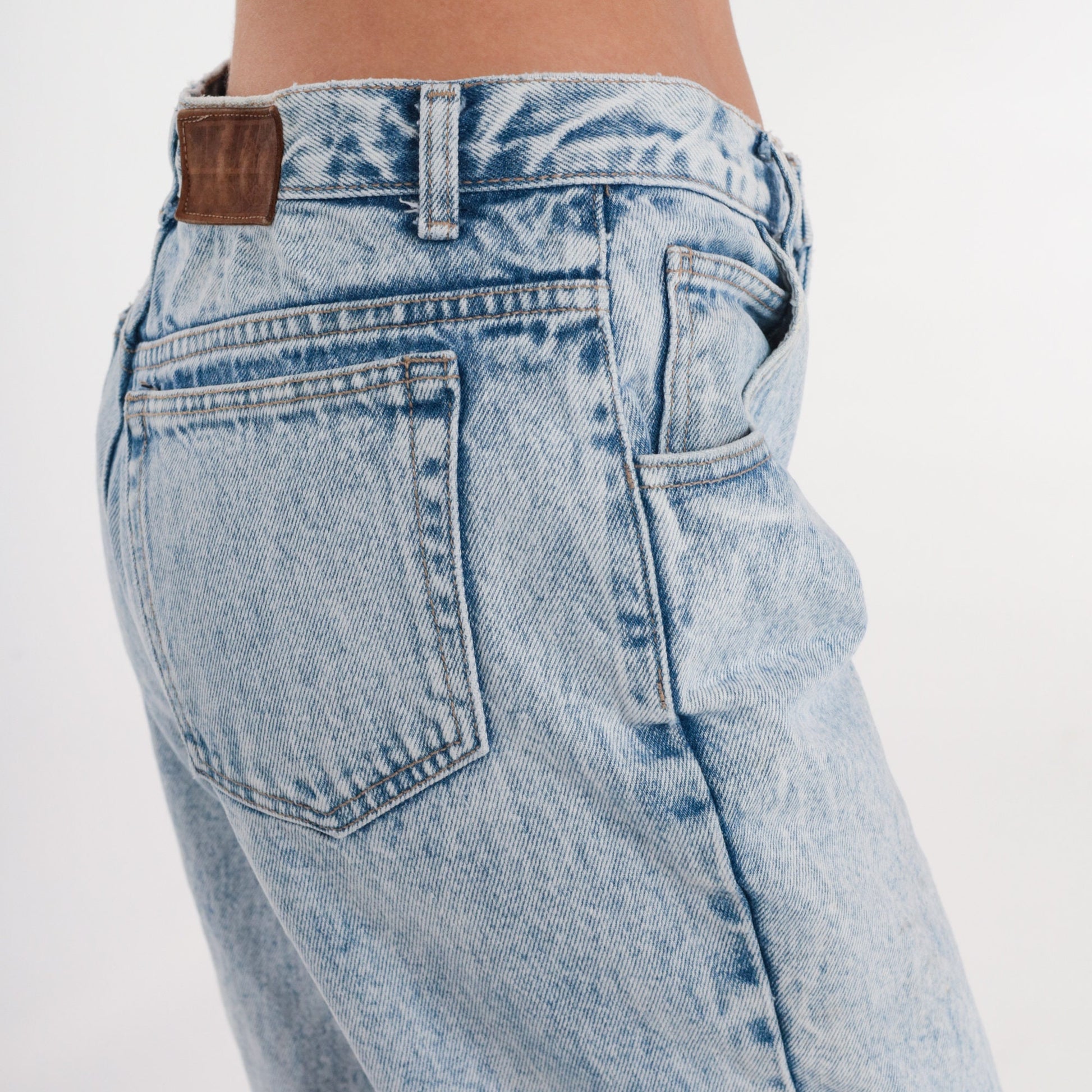 80s Calvin Klein Acid Wash Mom Jeans High Waist Tapered Denim Small