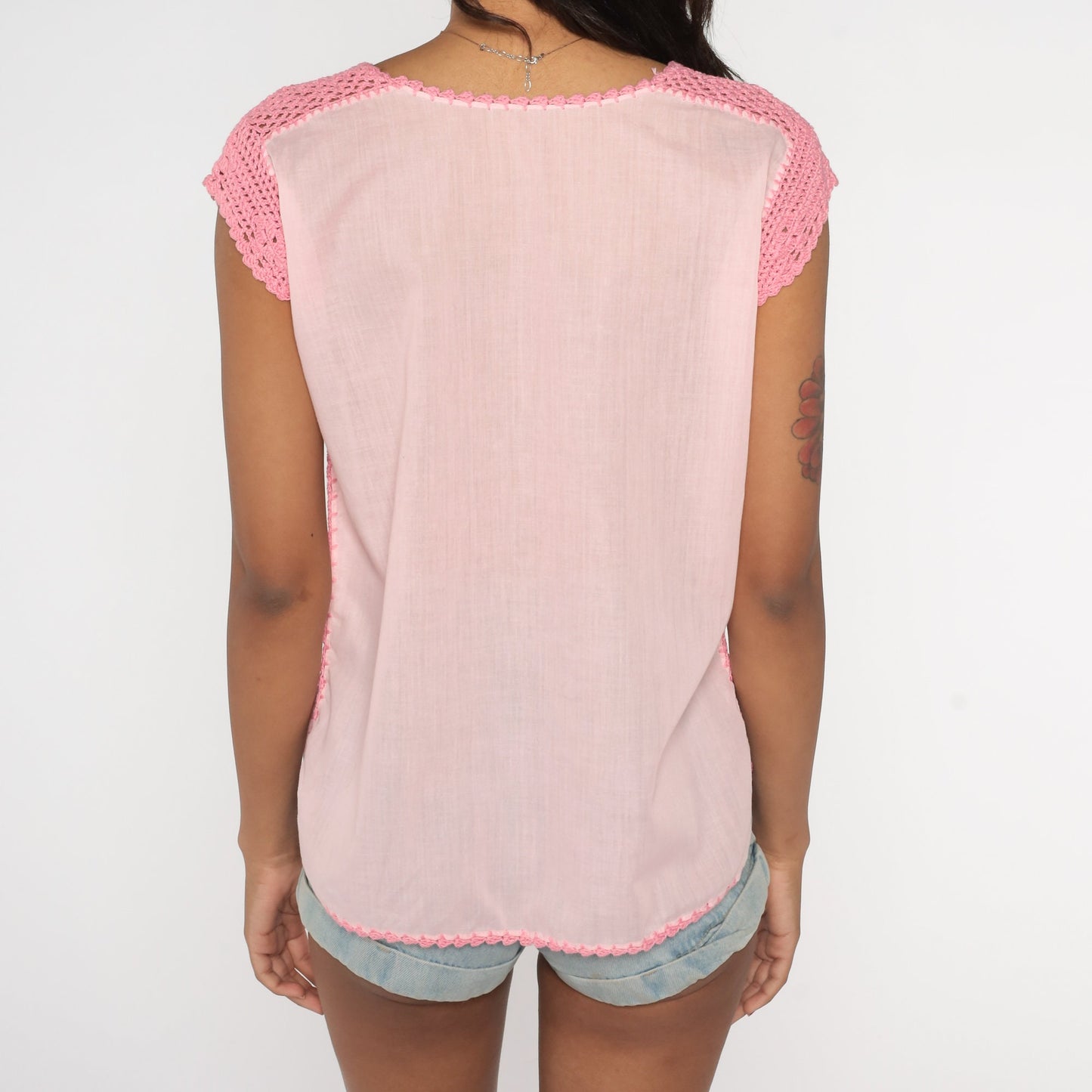 80s Baby Pink Floral Embroidered Blouse Crochet Cap Sleeve Small