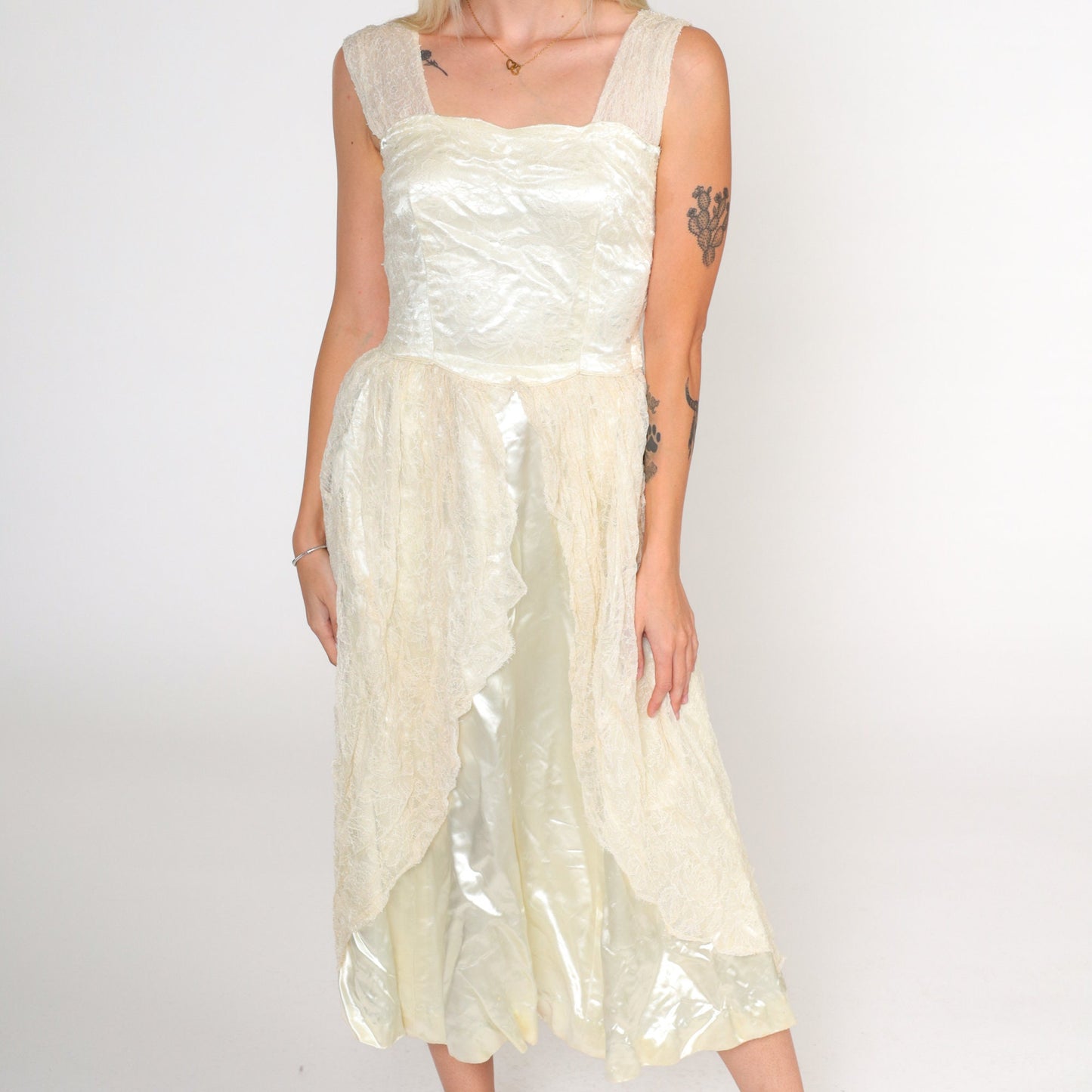 1960s Cream Lace Satin Midi Dress High Waist Sleeveless Extra Small
