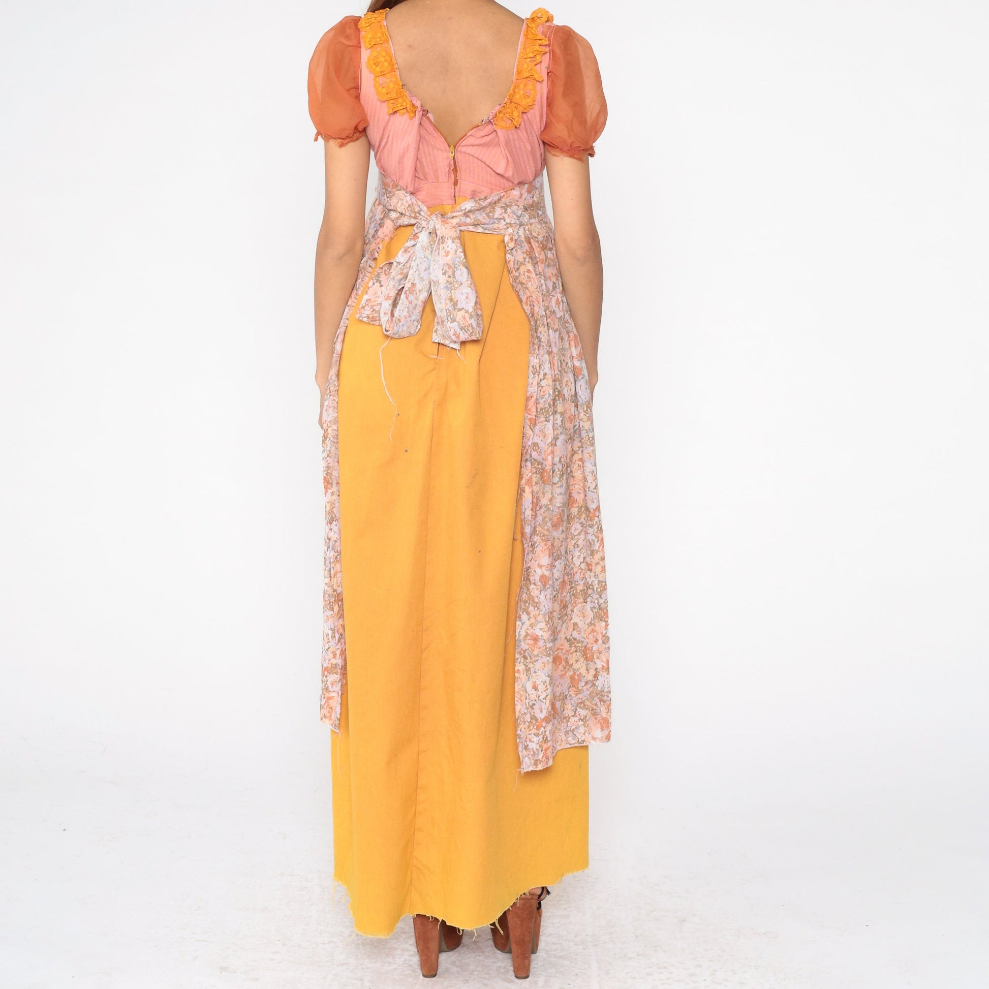 1970s Floral Maxi Dress Puff Sleeve Empire Waist Pink Orange Striped Small