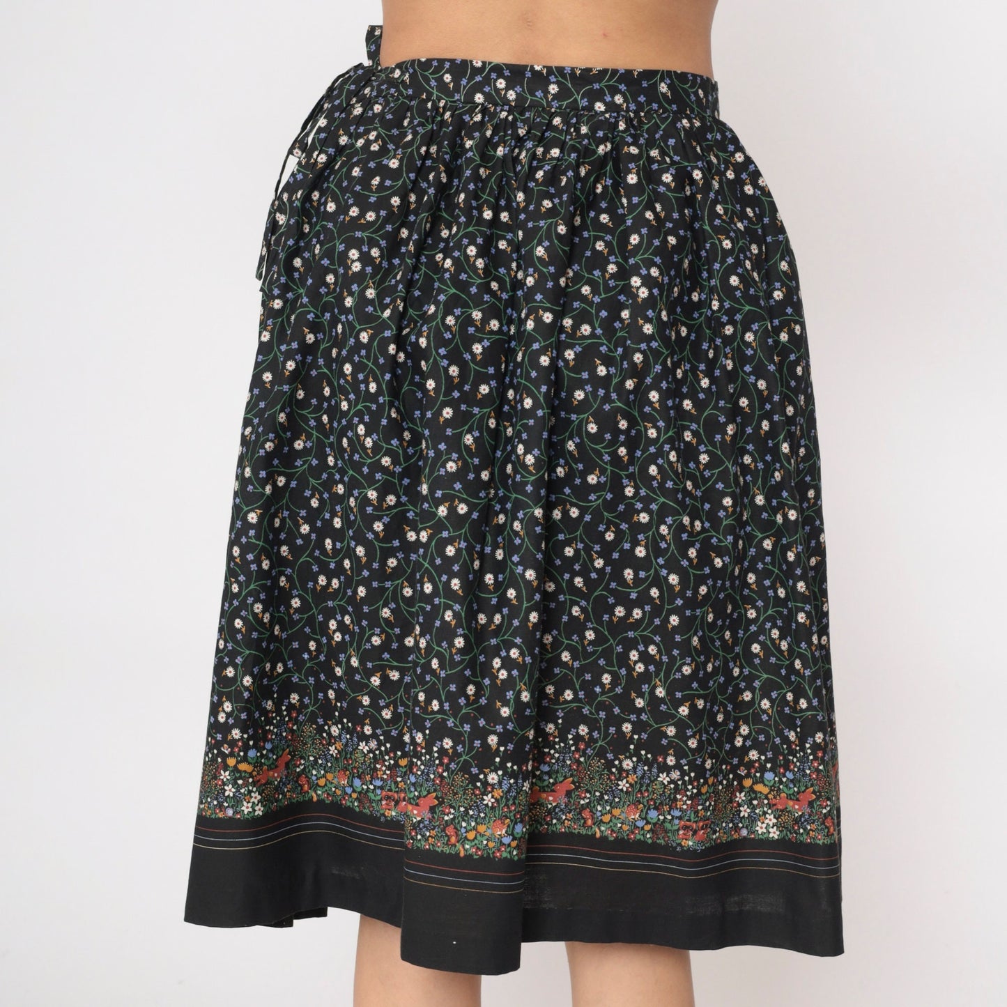 80s Black Floral Animal Print Wrap Skirt Ditsy Bunny Squirrel Raccoon Extra Small