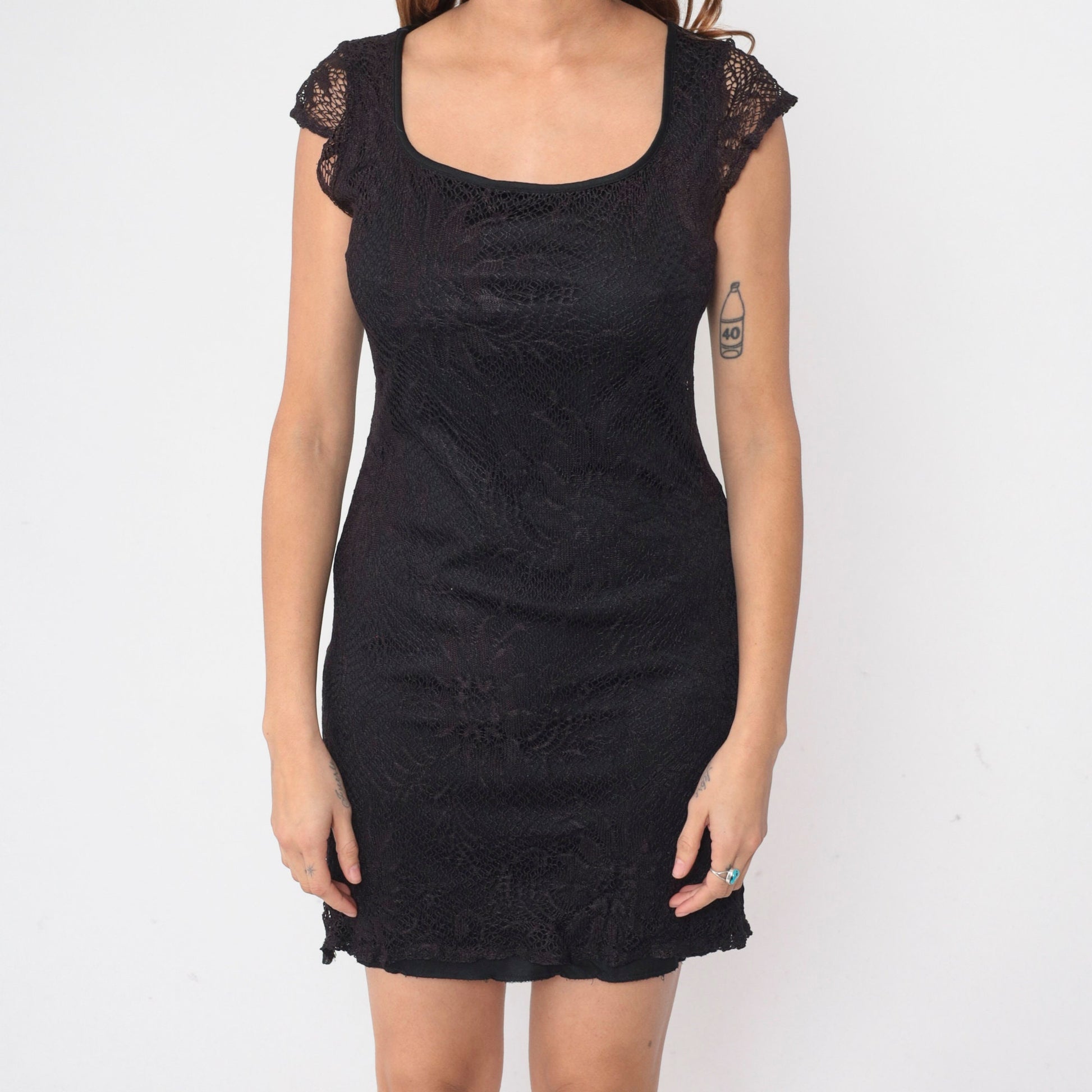90s Black Lace Mini Dress Cap Sleeve Scoop Neck Sheath Small