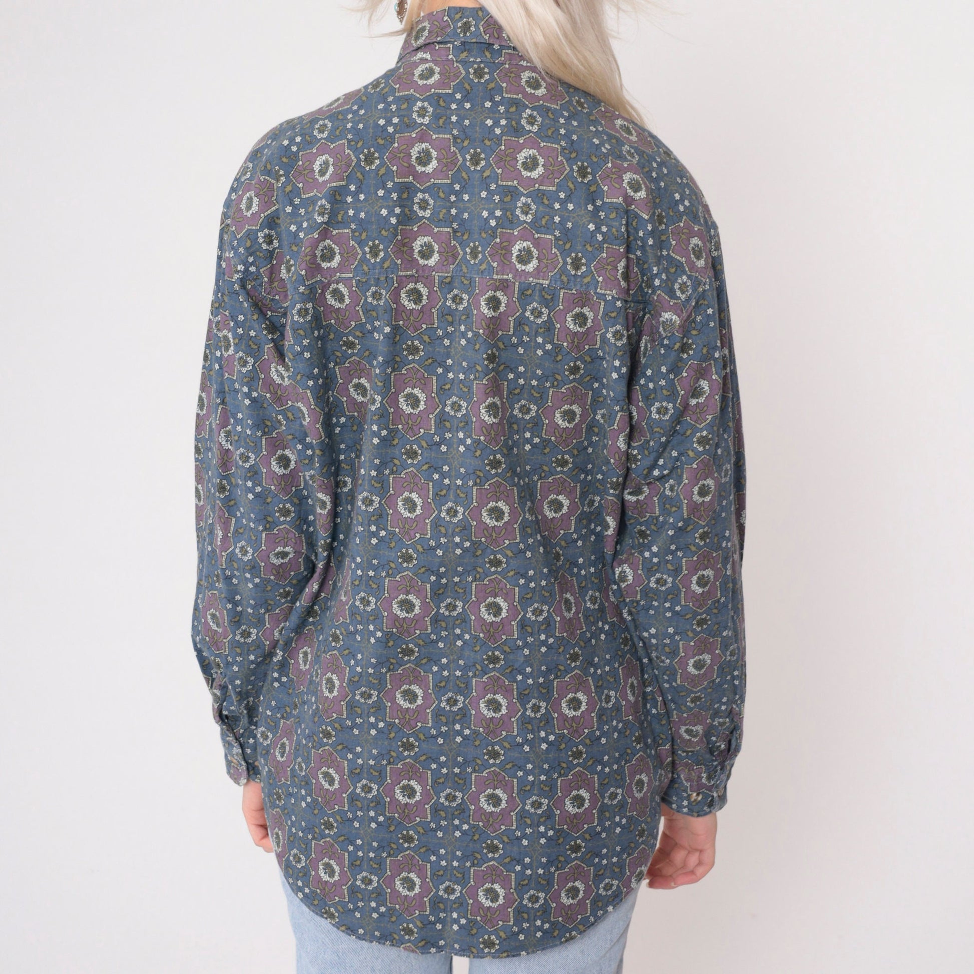 90s Red Eye by Marc Daniels Geometric Medallion Floral Button Up Shirt Small