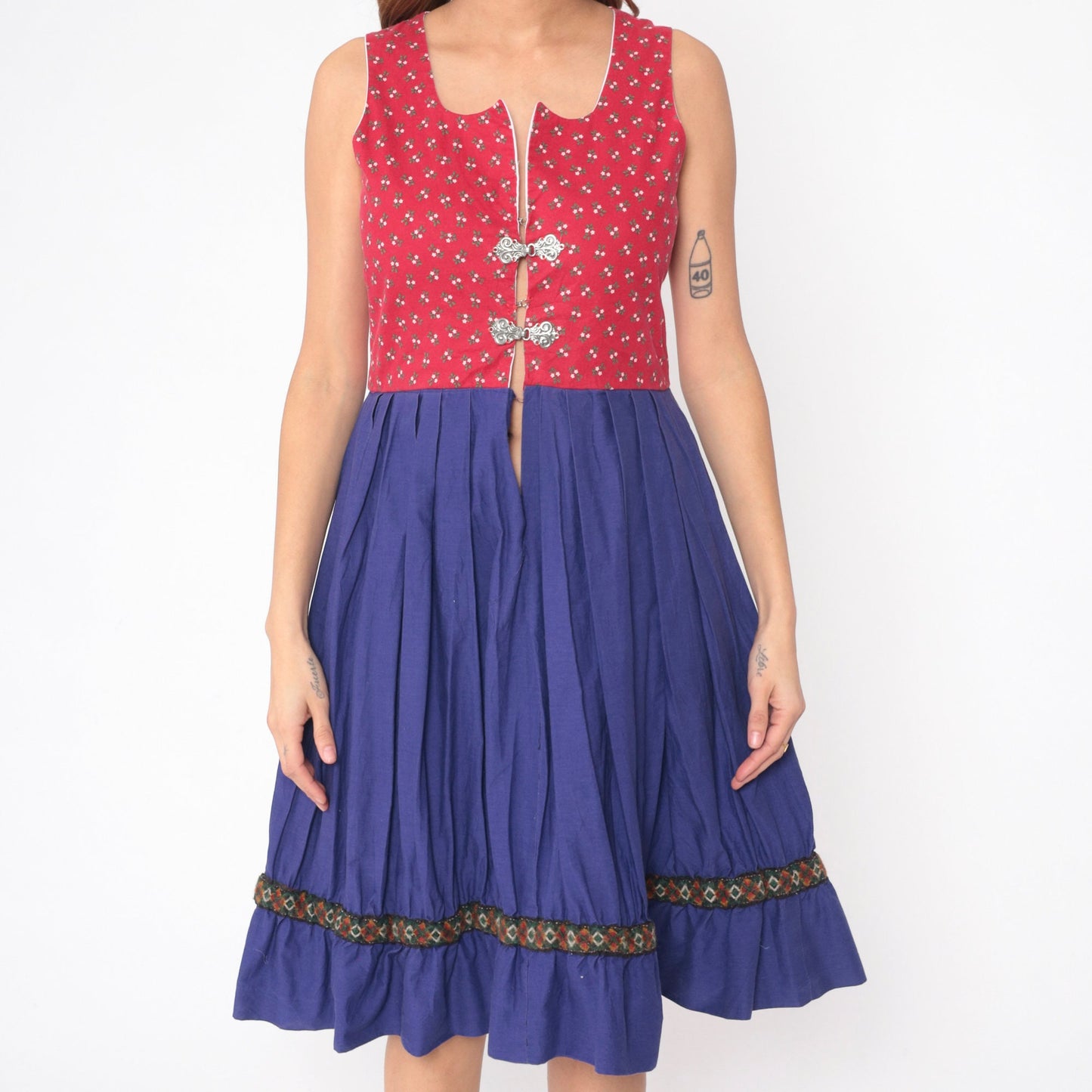 70s Dirndl Dress Handmade Calico Floral Midi Red Blue High Waist Medium
