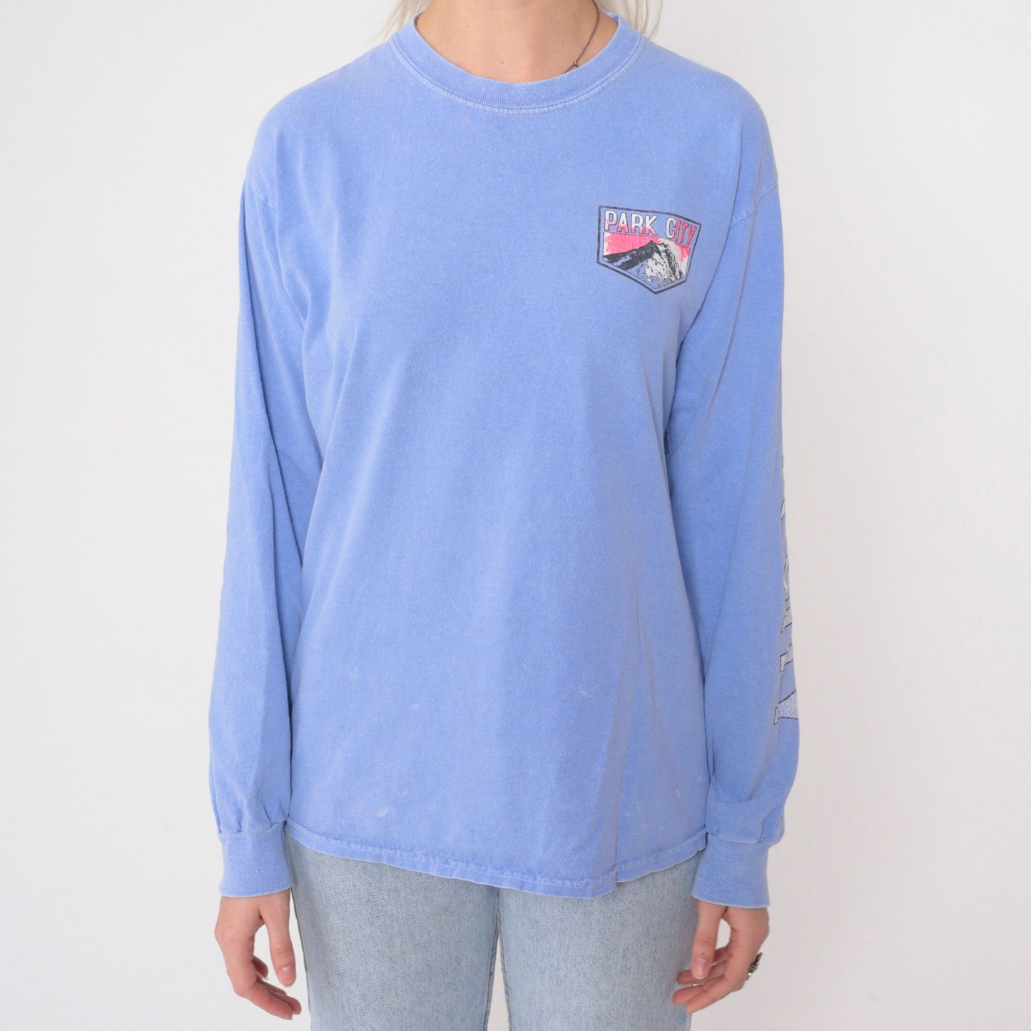 90s Park City Utah Wasatch Mountains Ski Graphic Tee Lavender Long Sleeve Medium
