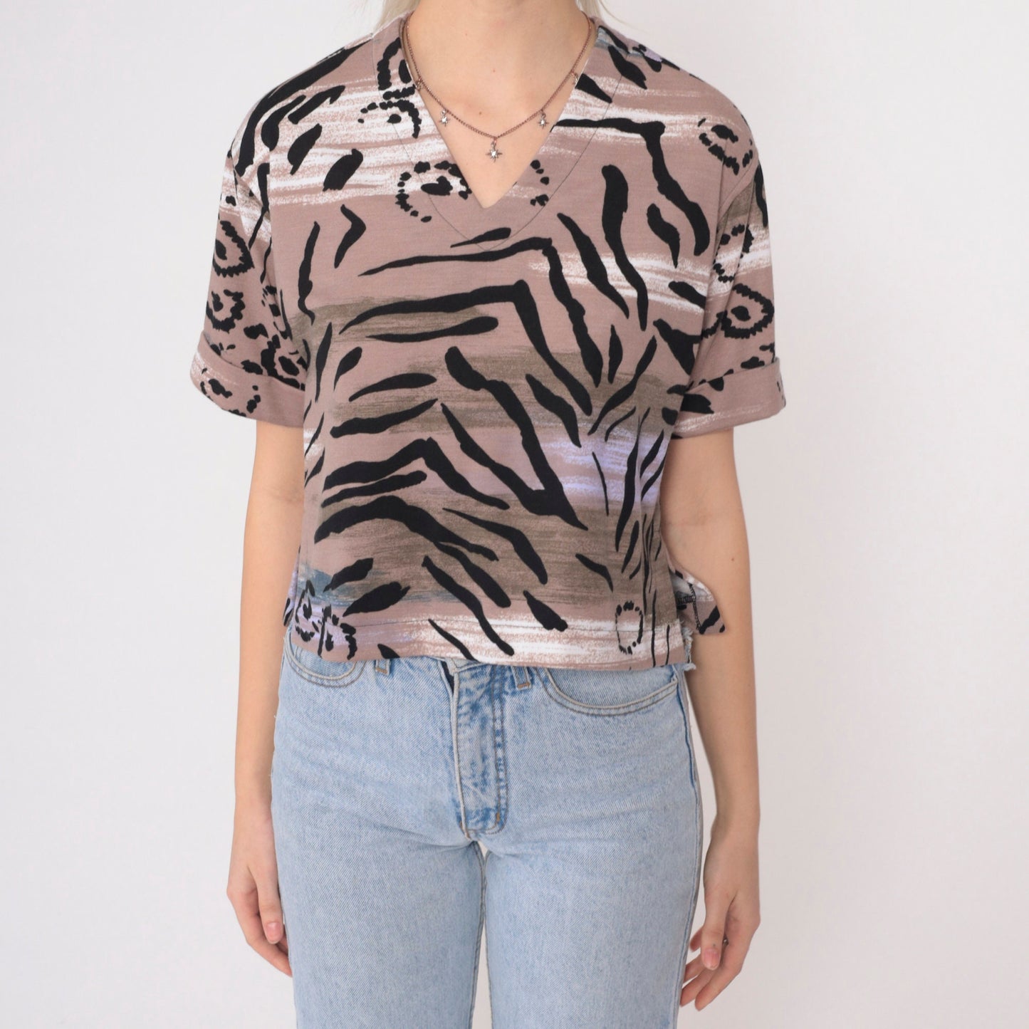 90s Tiger Stripe Animal Print V-Neck Tee Cuffed Sleeve Black Taupe Small S