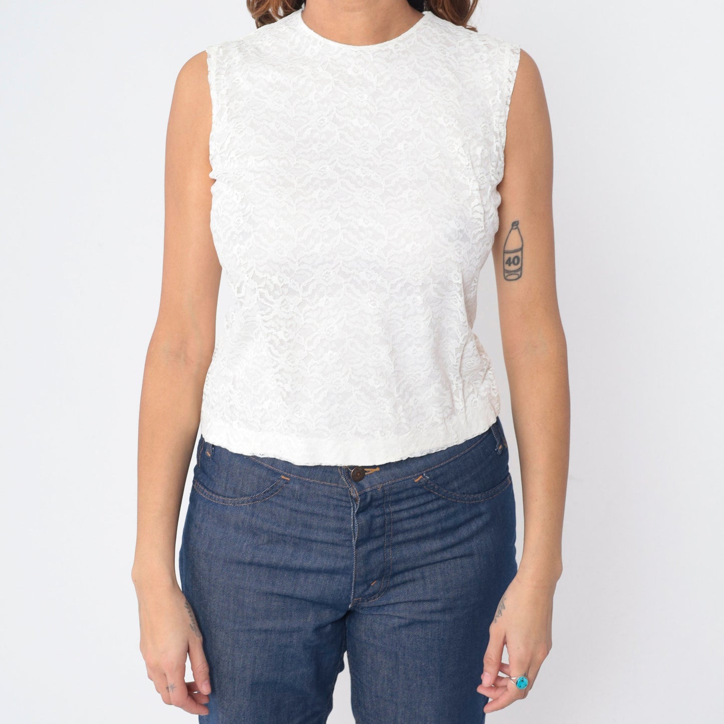 60s White Lace Sleeveless Blouse Button Back Crop Top Small