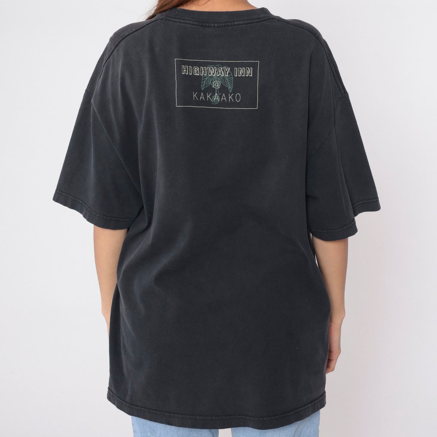 Y2K Highway Inn Kaka'ako Honolulu Graphic T-Shirt Black Tourist Tee Extra Large XL