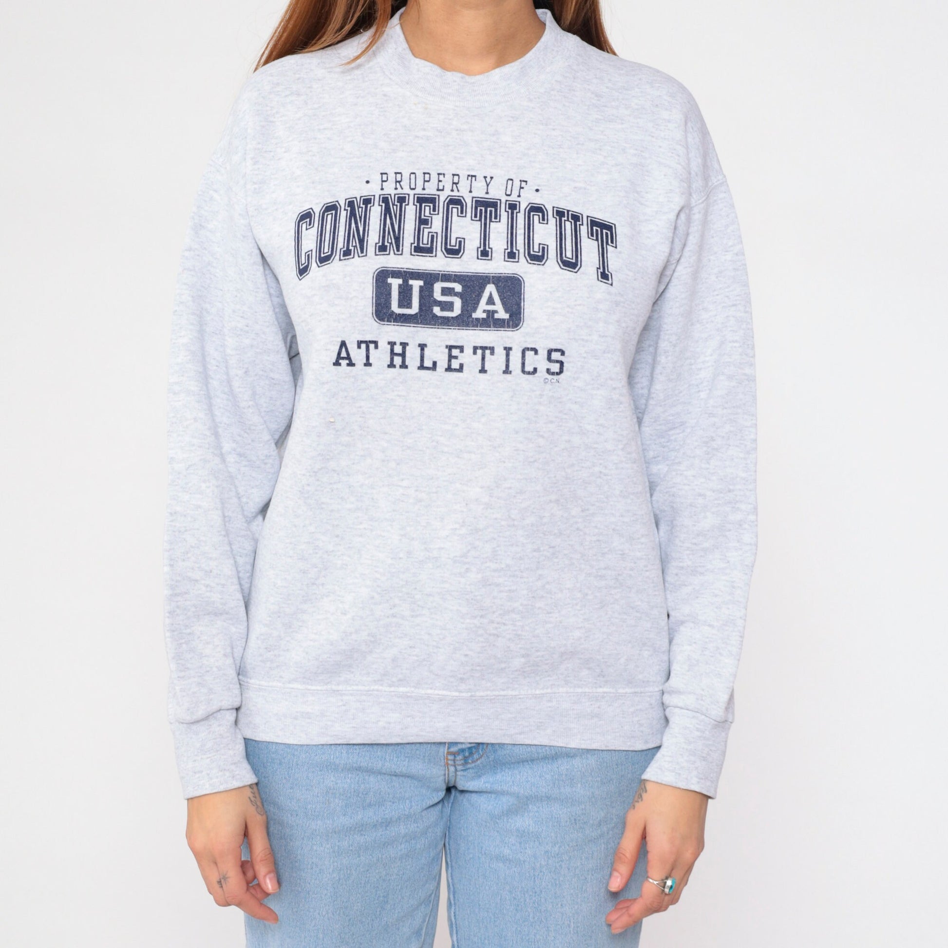 90s Connecticut USA Athletics Graphic Sweatshirt Light Heather Grey Medium M