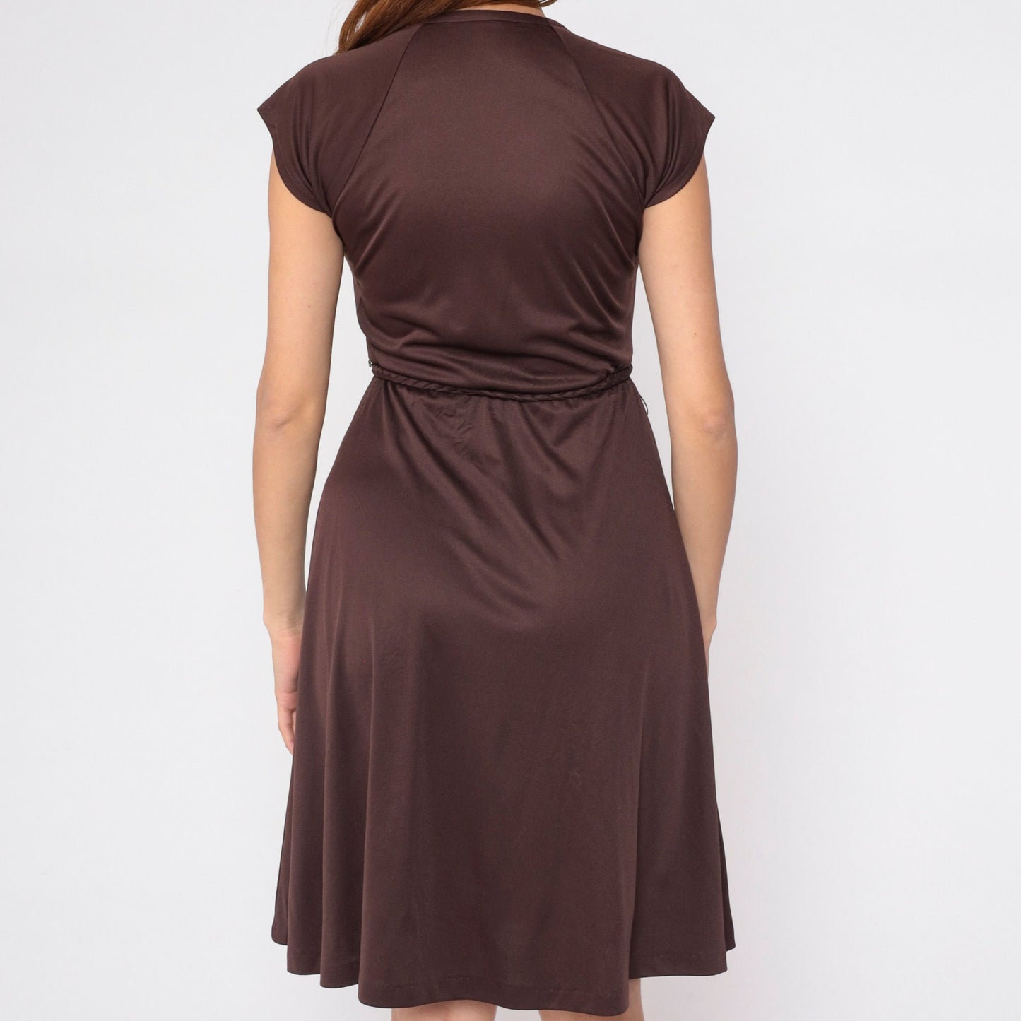 1970s Brown Midi Dress Cap Sleeve High Elastic Waist Braided Belt Extra Small