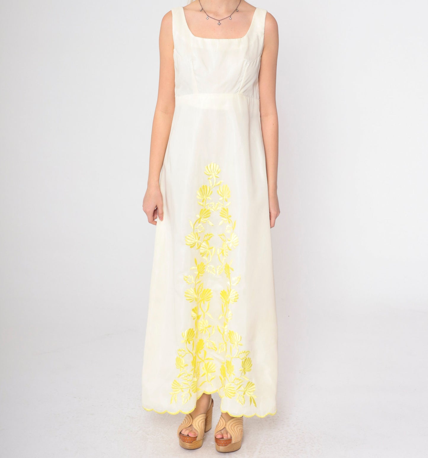 70s Floral Embroidered Maxi Dress Cream Sleeveless High Waist Small