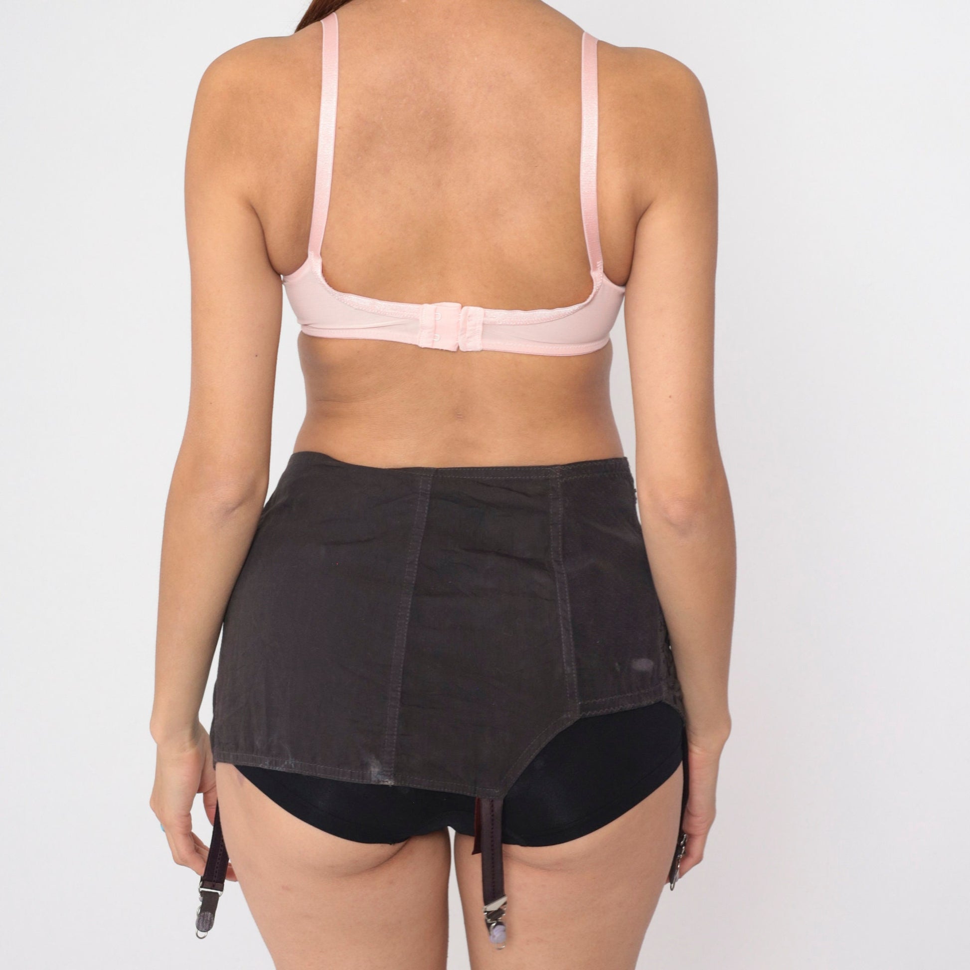 90s Victoria's Secret Baby Pink Lace Underwire Bra 36C