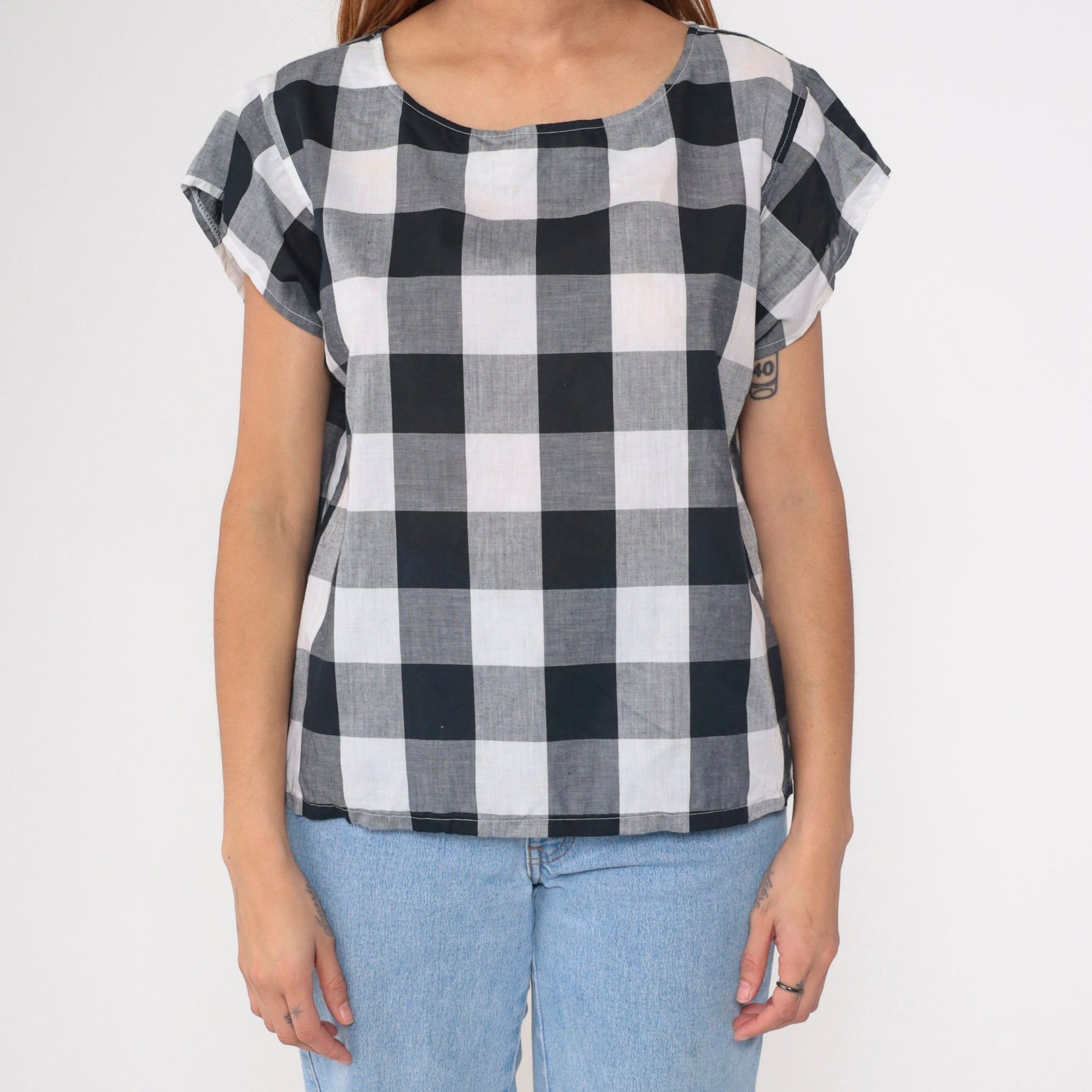 80s Buffalo Plaid Blouse Black White Checkered Cap Sleeve Scoop Neck Large