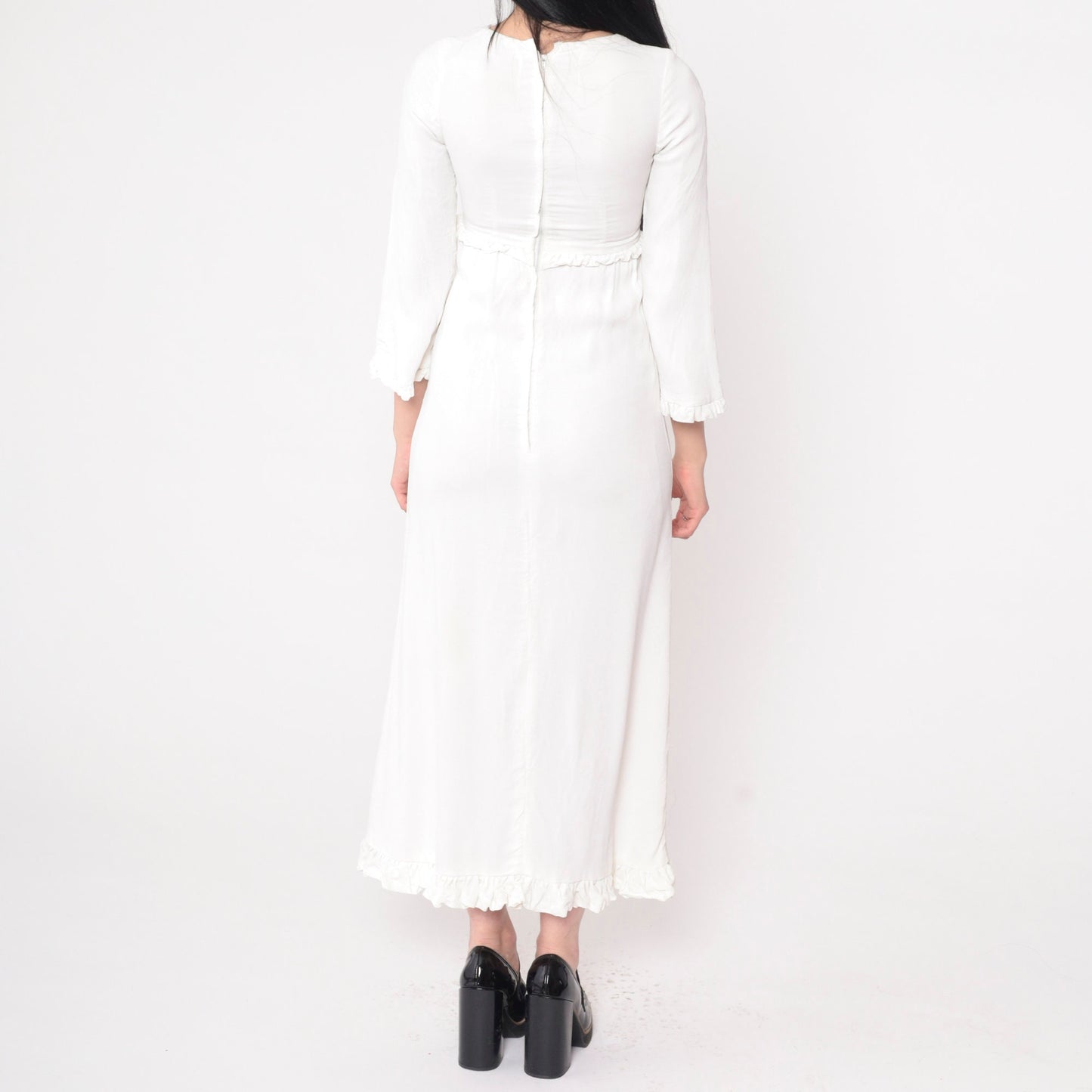 70s White Maxi Dress Empire Waist Bell Sleeve Ruffled Youth 10-12